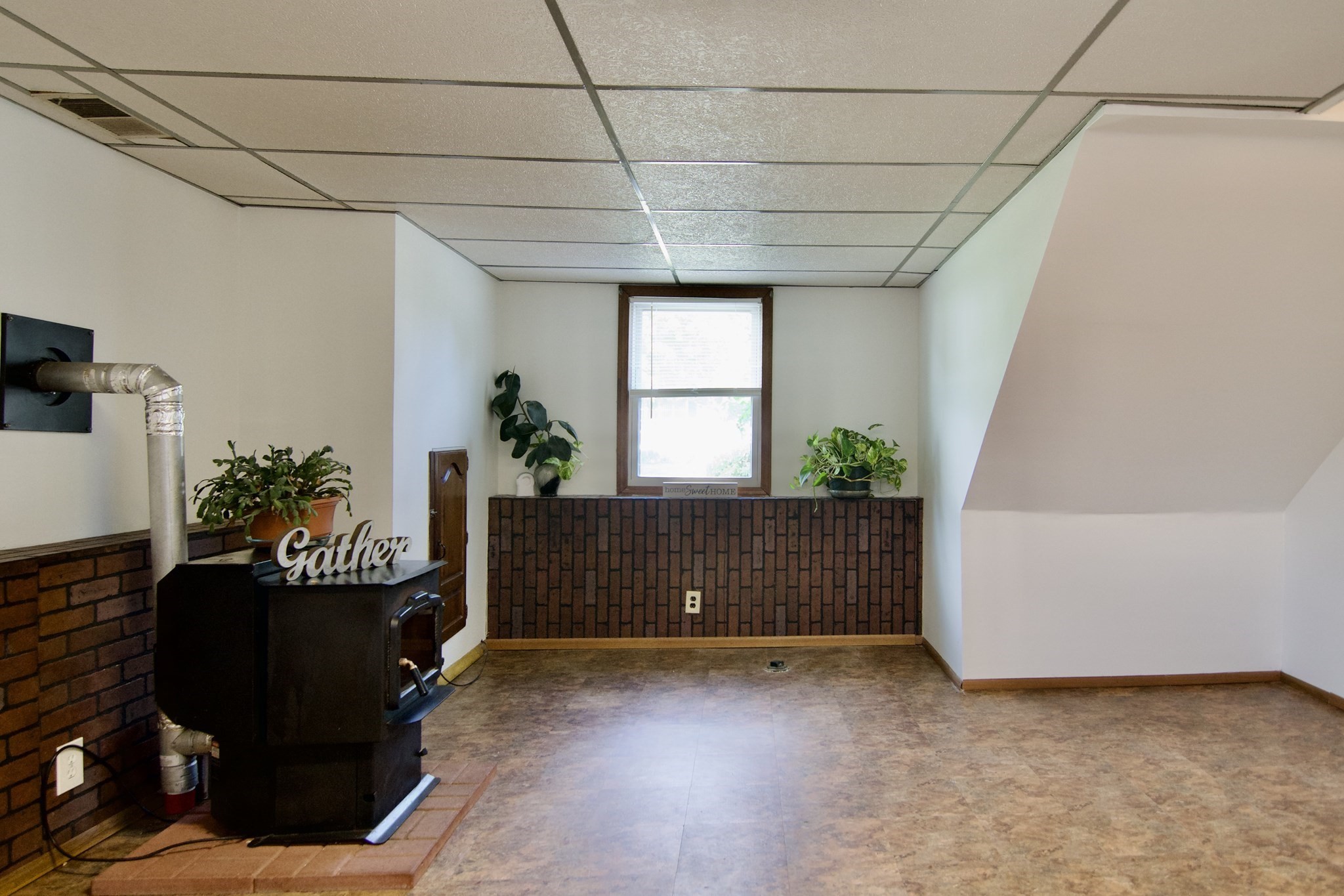 124 Mazarin Property Photo 31