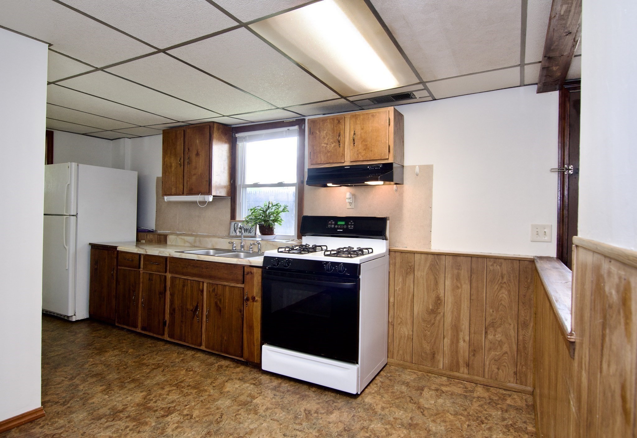 124 Mazarin Property Photo 33