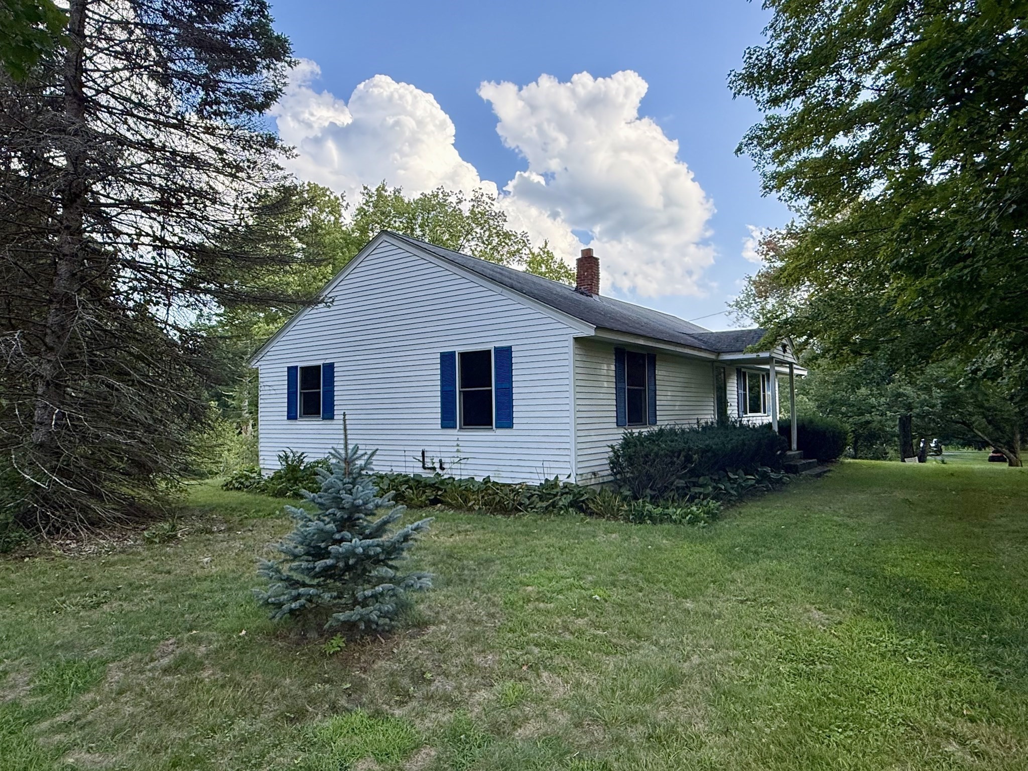 75 Dugan Rd Property Photo 5