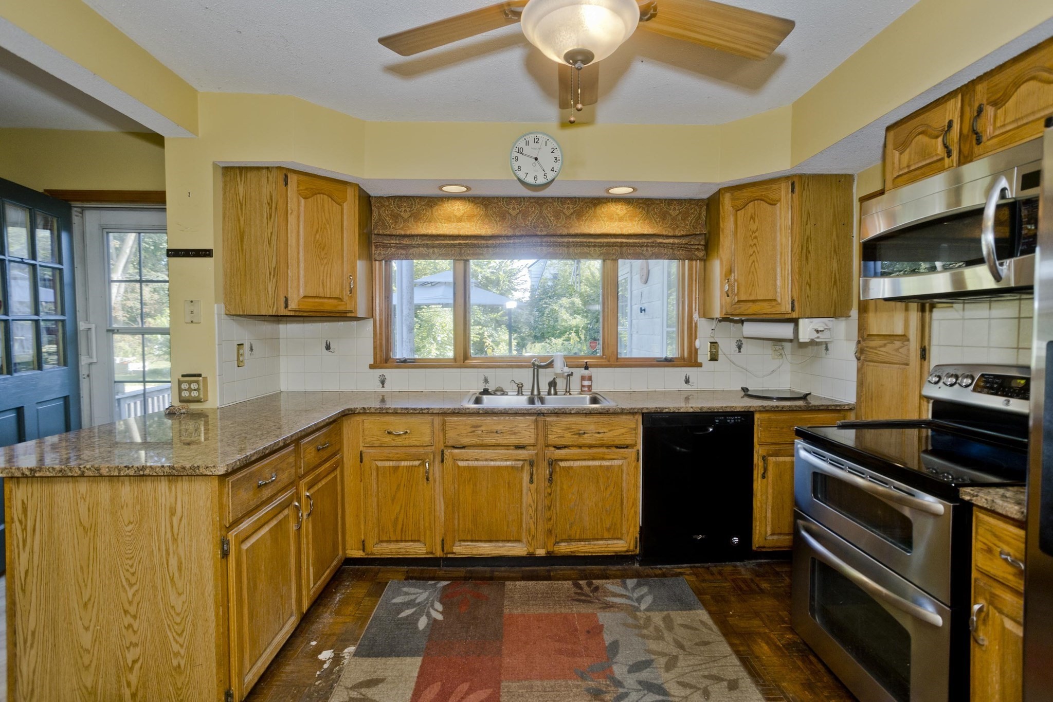 1750 Northampton St. Property Photo 33