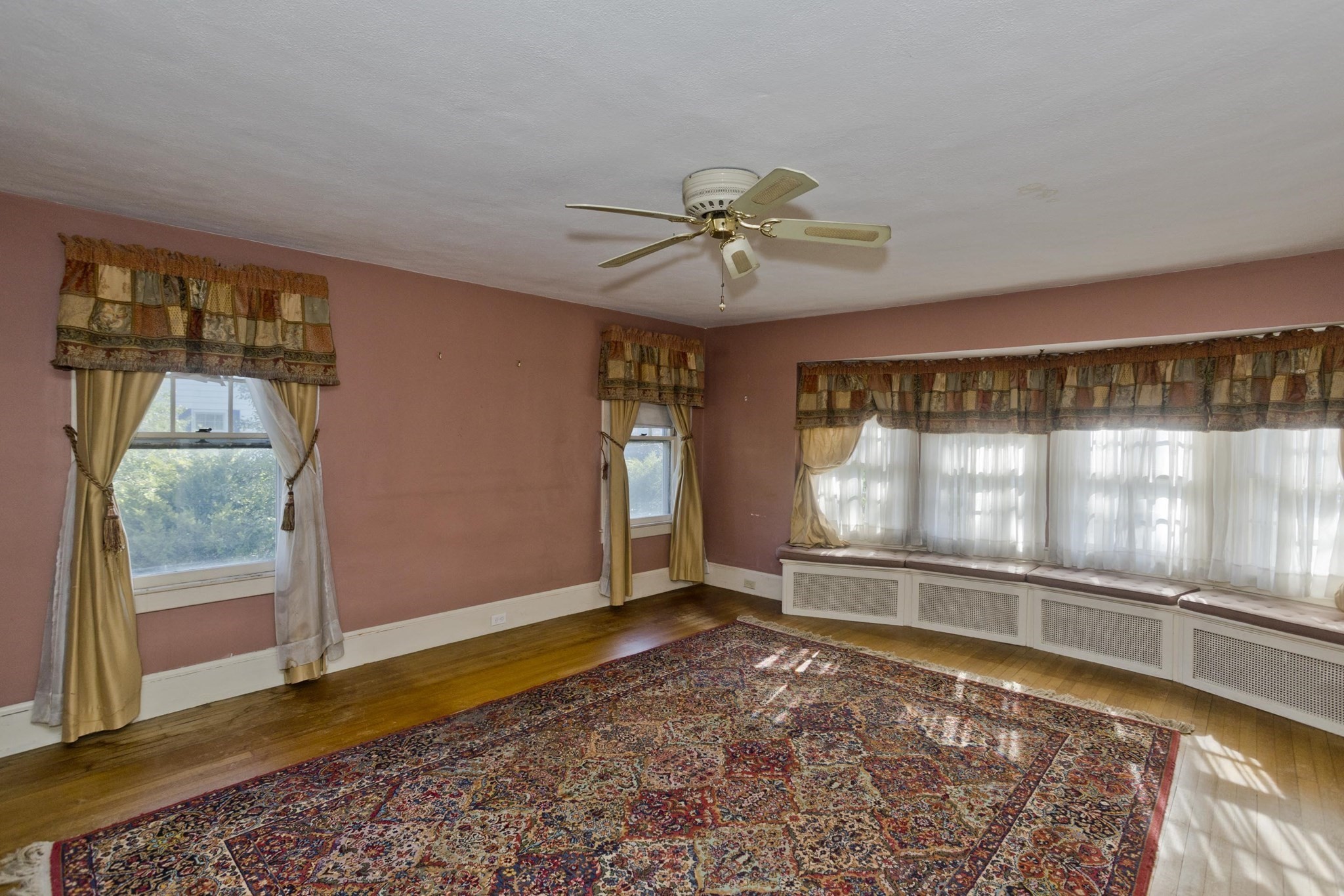 1750 Northampton St. Property Photo 37
