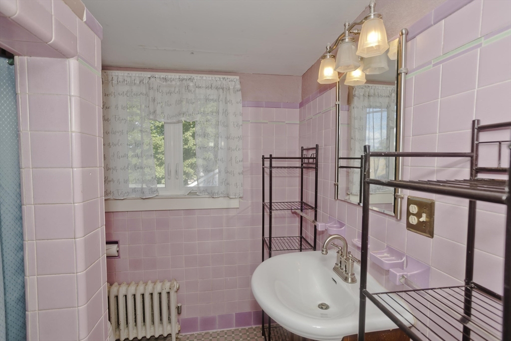1750 Northampton St. Property Photo 41