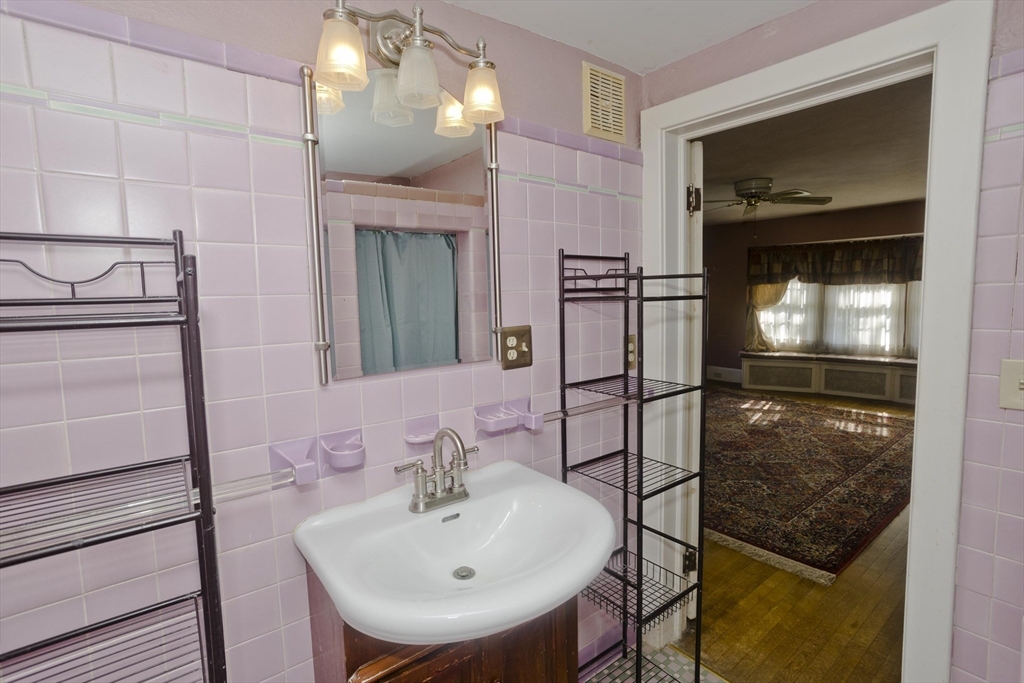 1750 Northampton St. Property Photo 42