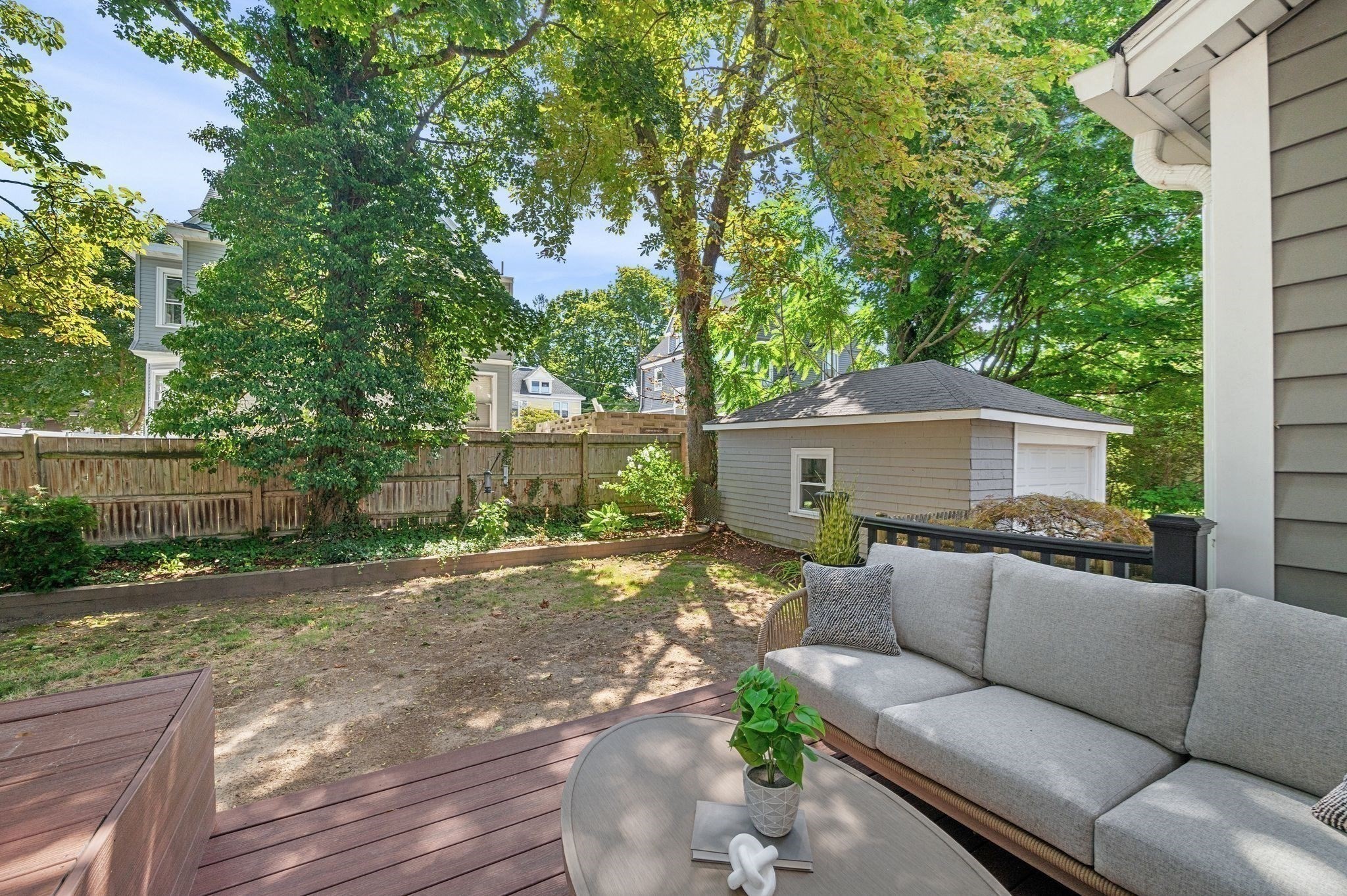 12 Gilbert Street Property Photo 27