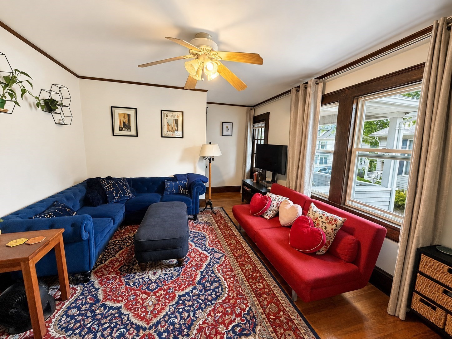 250-252 Robbins St # B Property Photo 2