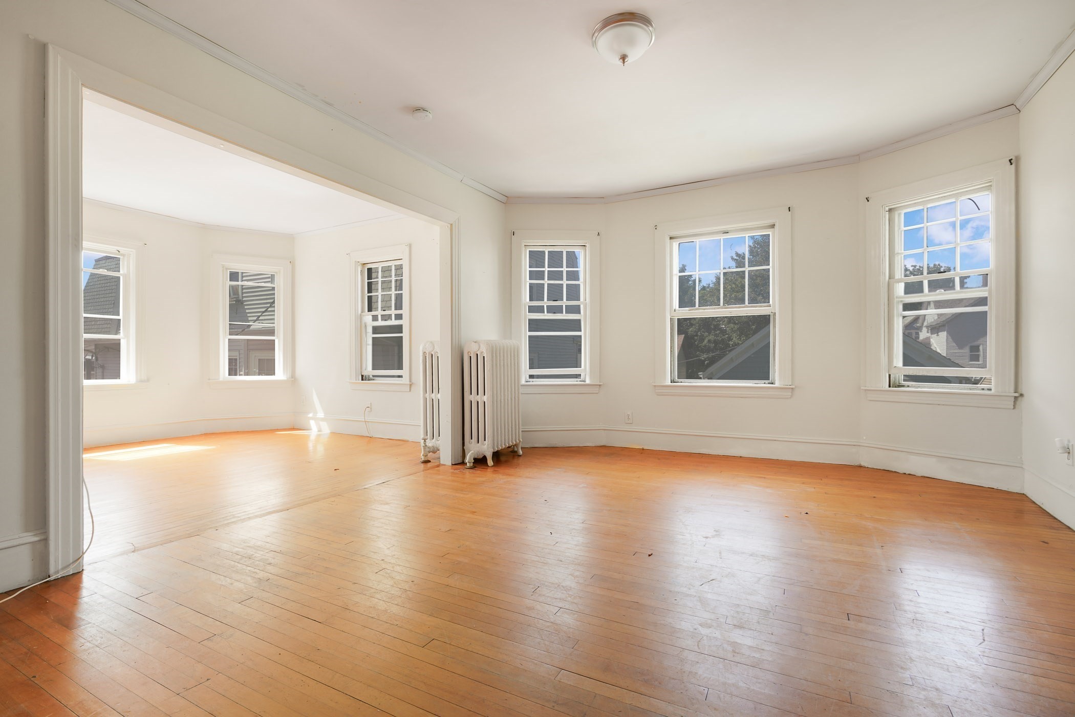 692 Walnut St Property Photo 16