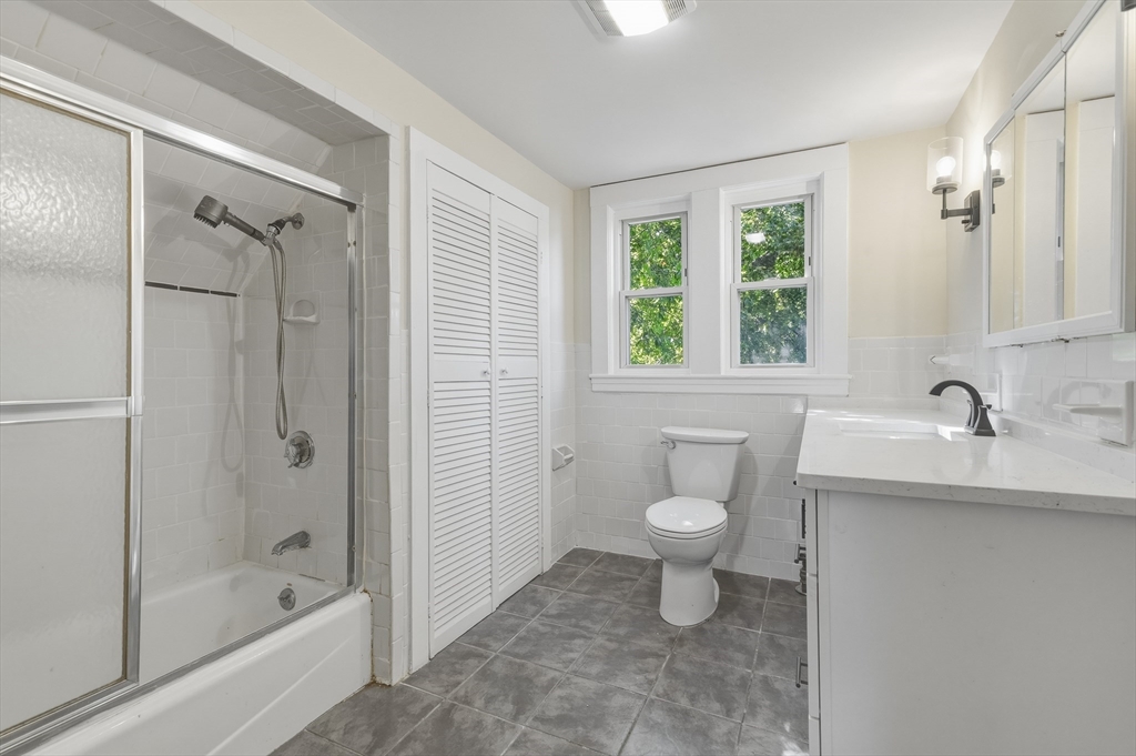 107 E. Water Street Property Photo 21