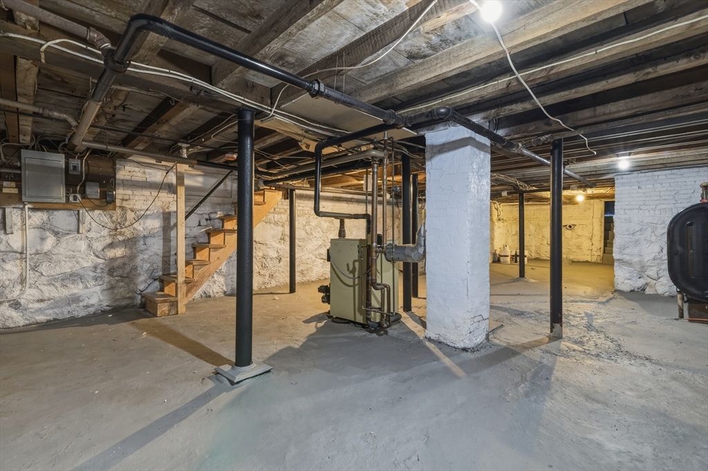 107 E. Water Street Property Photo 22