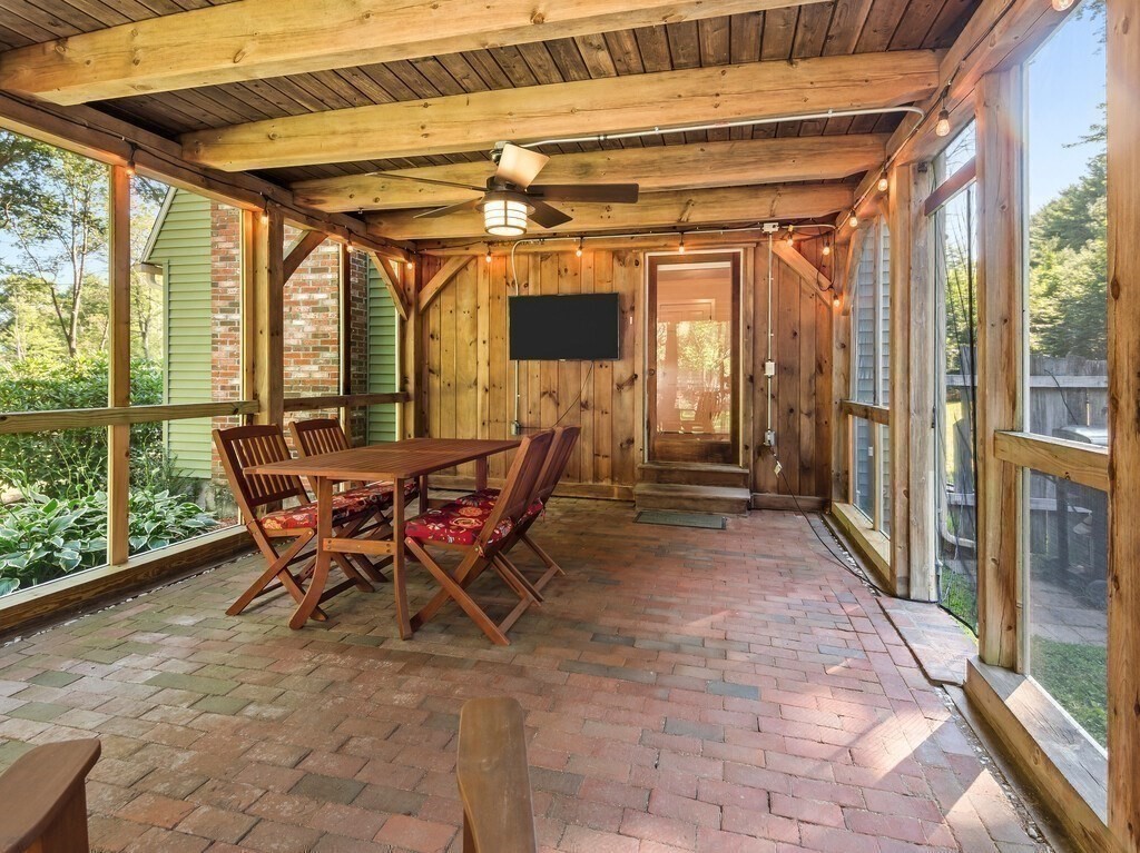 69 Walnut St Property Photo 19