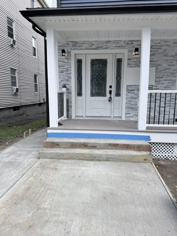 9 Maxwell Property Photo 1