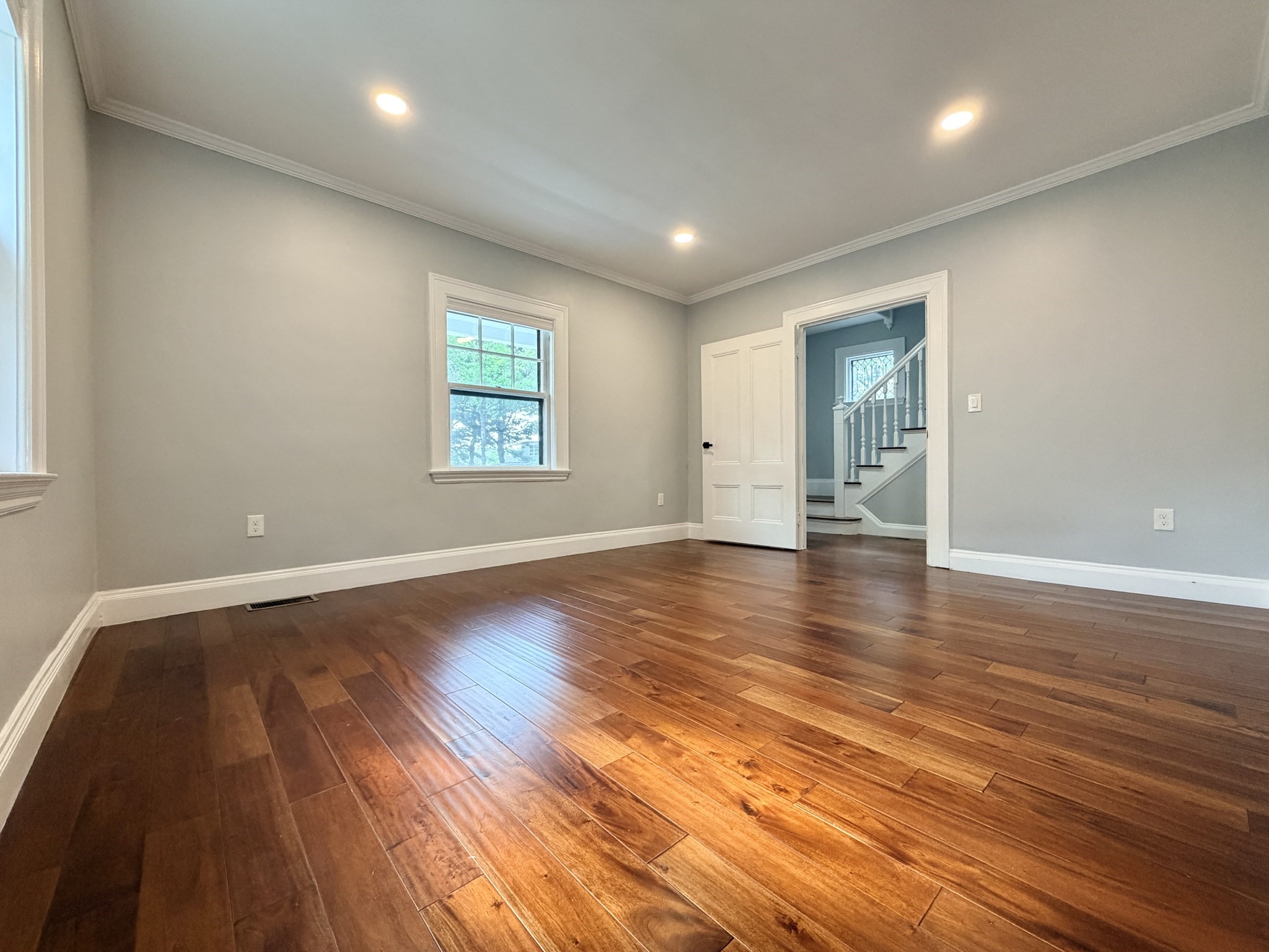 21 Maple Street Property Photo 7