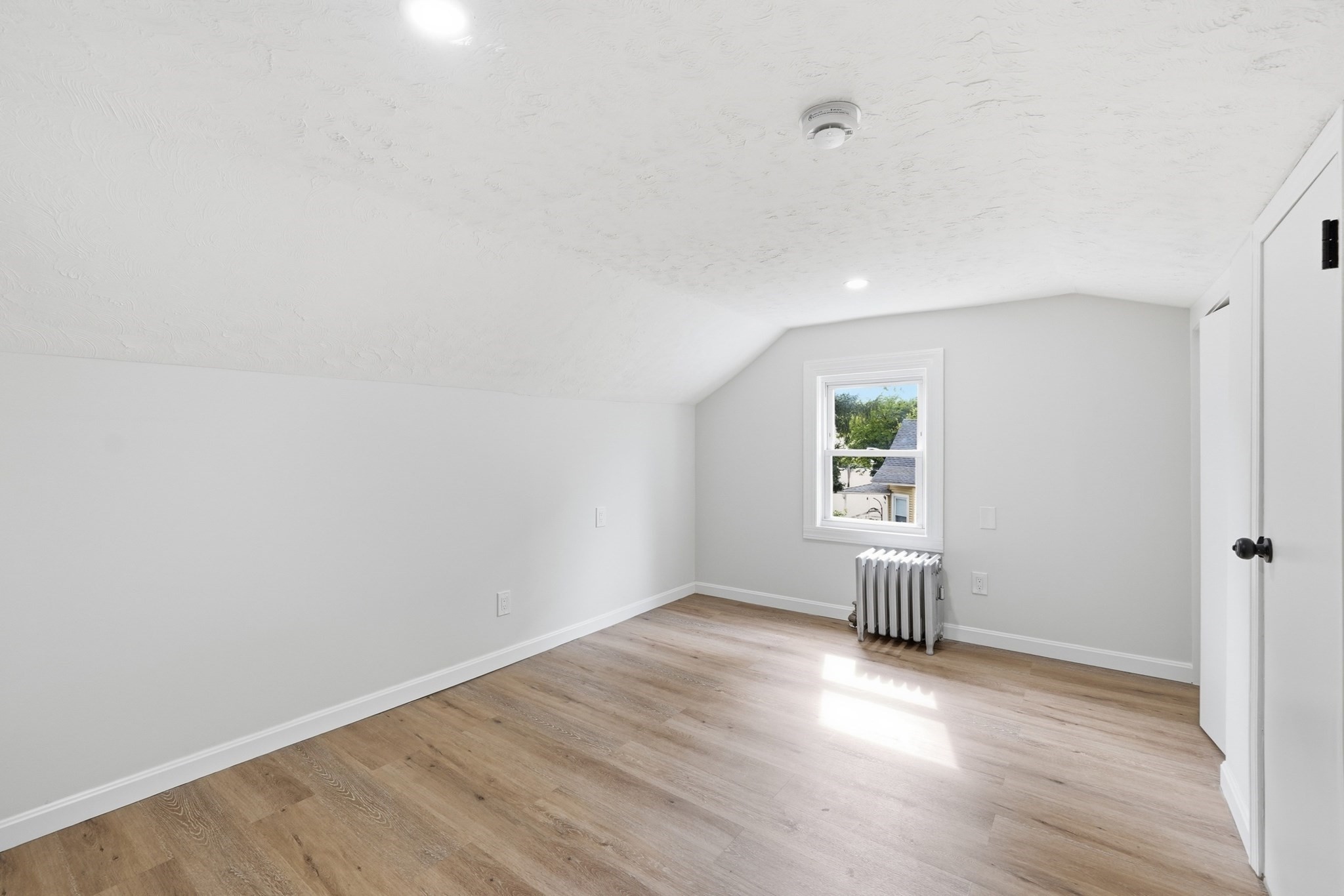 28 Southold Rd Property Photo 28