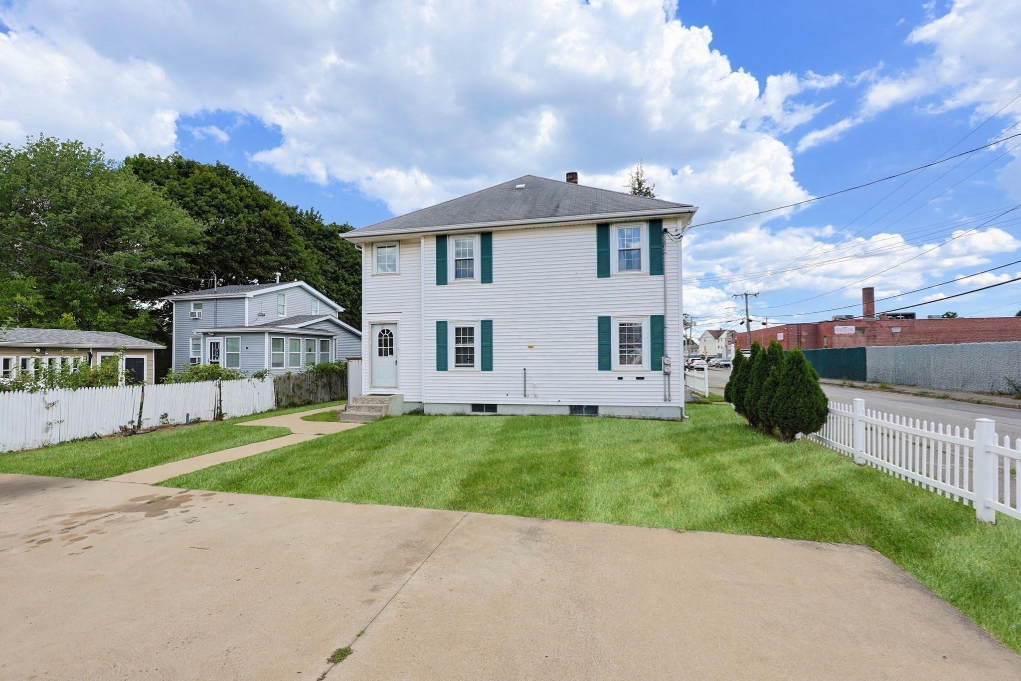 117 Bacon St Property Photo 24