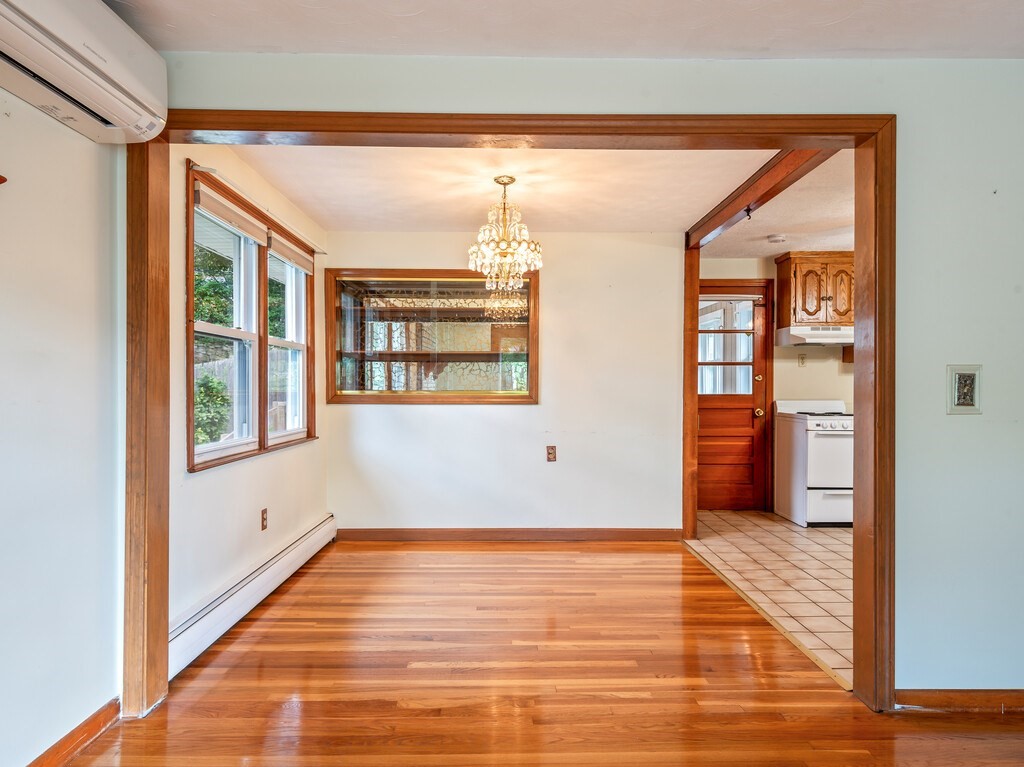 28 Superior Road Property Photo 4