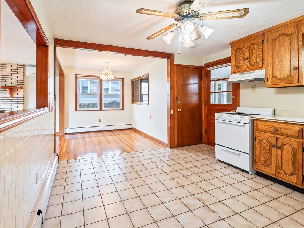 28 Superior Road Property Photo 11