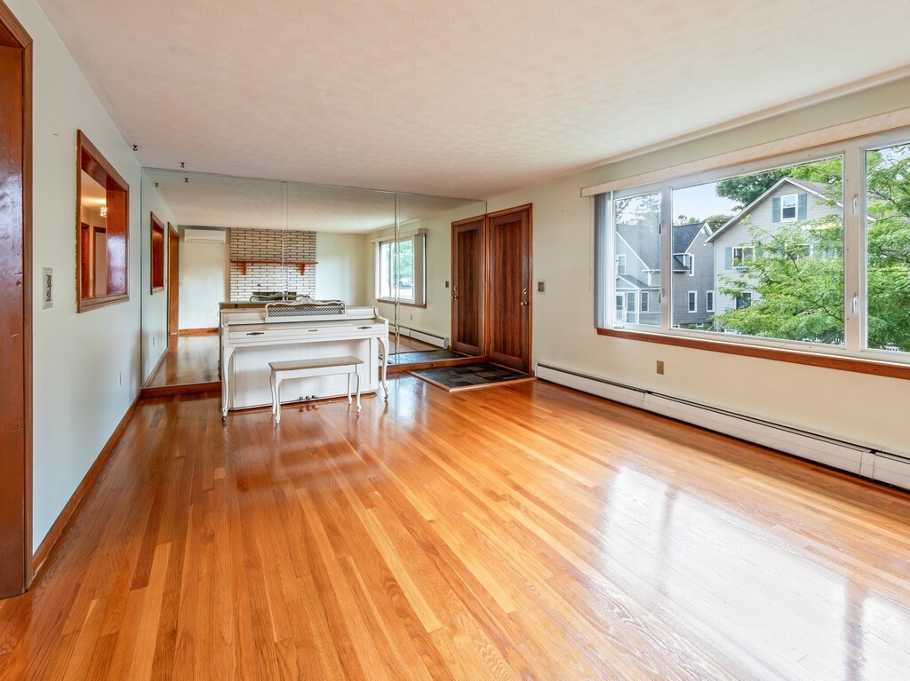 28 Superior Road Property Photo 14