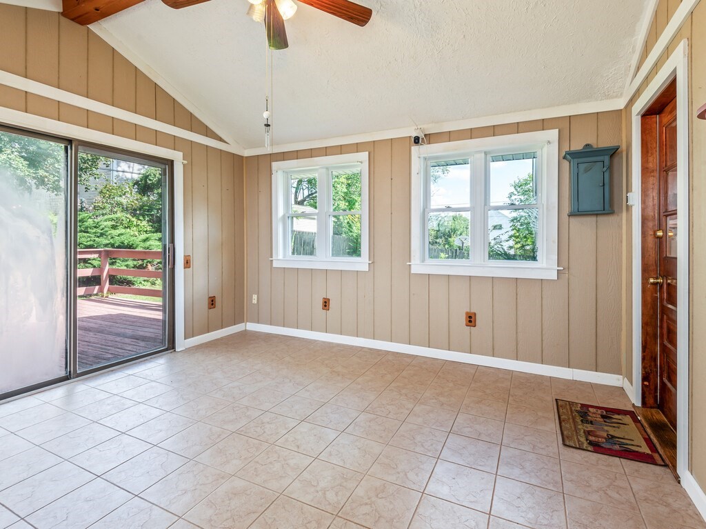 28 Superior Road Property Photo 22