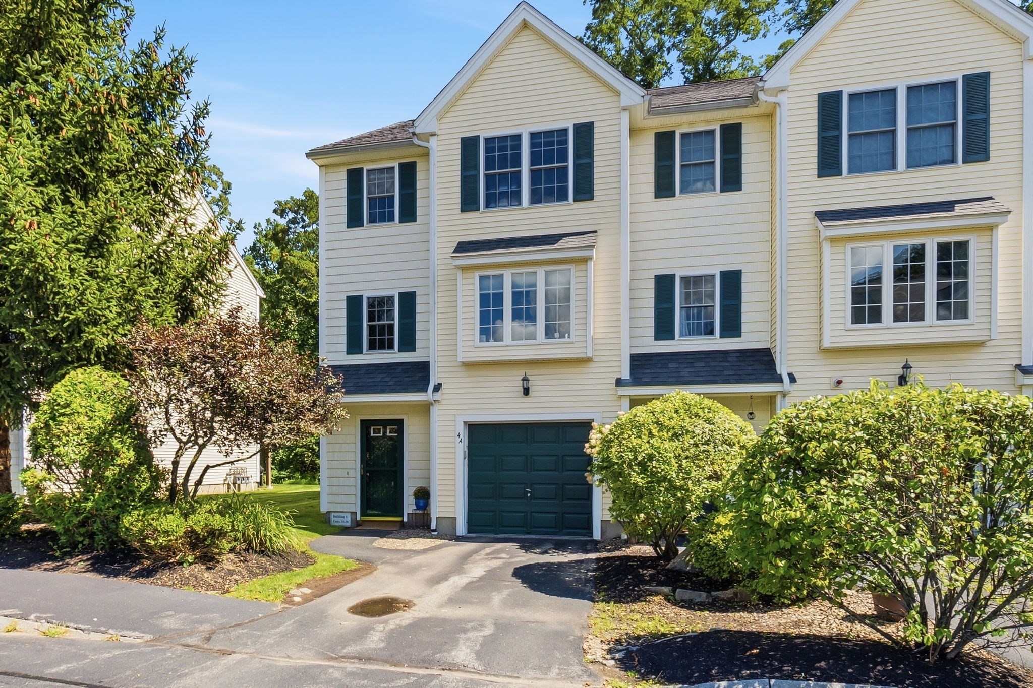 4 Sandpiper Way # A Property Photo 1