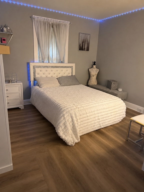 9 Henry St Property Photo 12