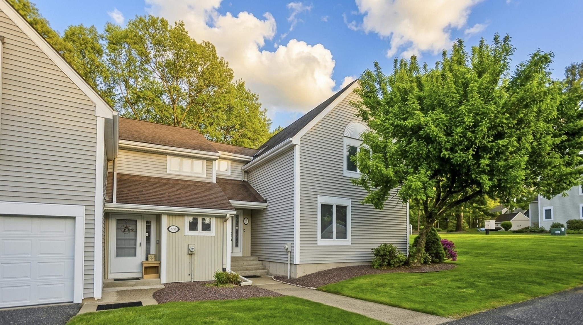 2205 Boston Road # C20 Property Photo 1