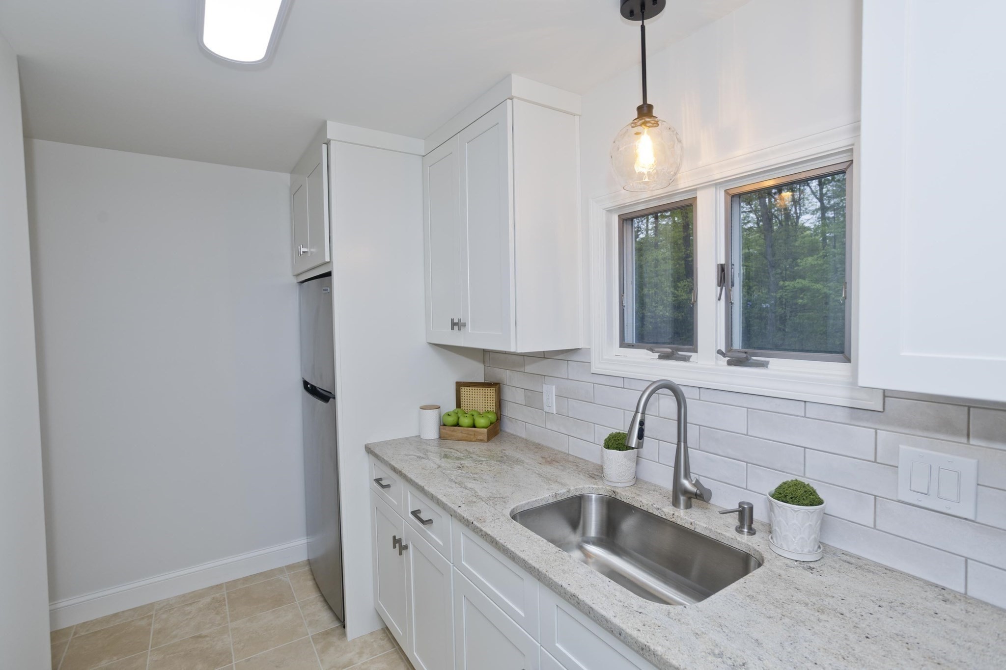 2205 Boston Road # C20 Property Photo 3