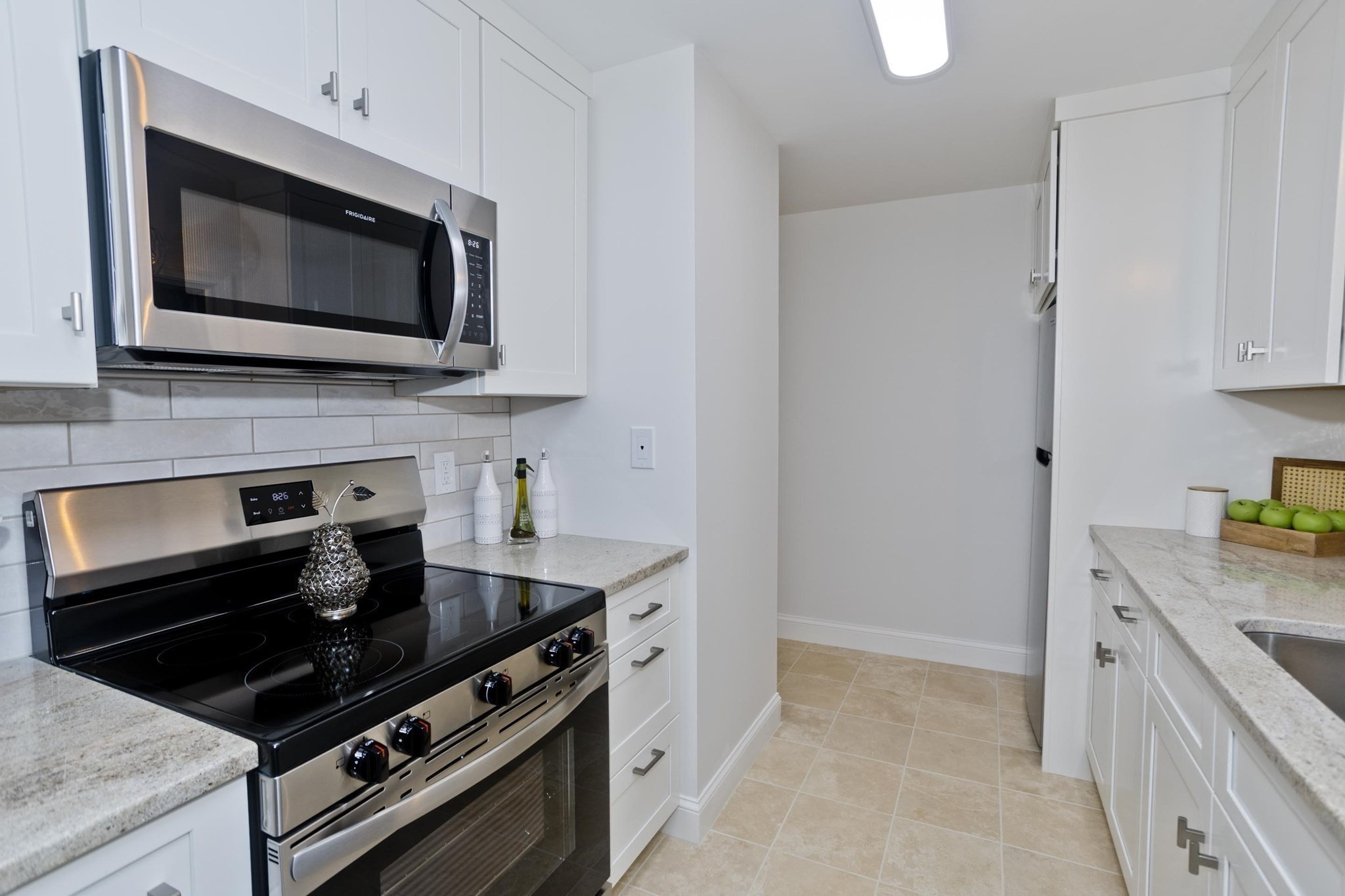 2205 Boston Road # C20 Property Photo 5