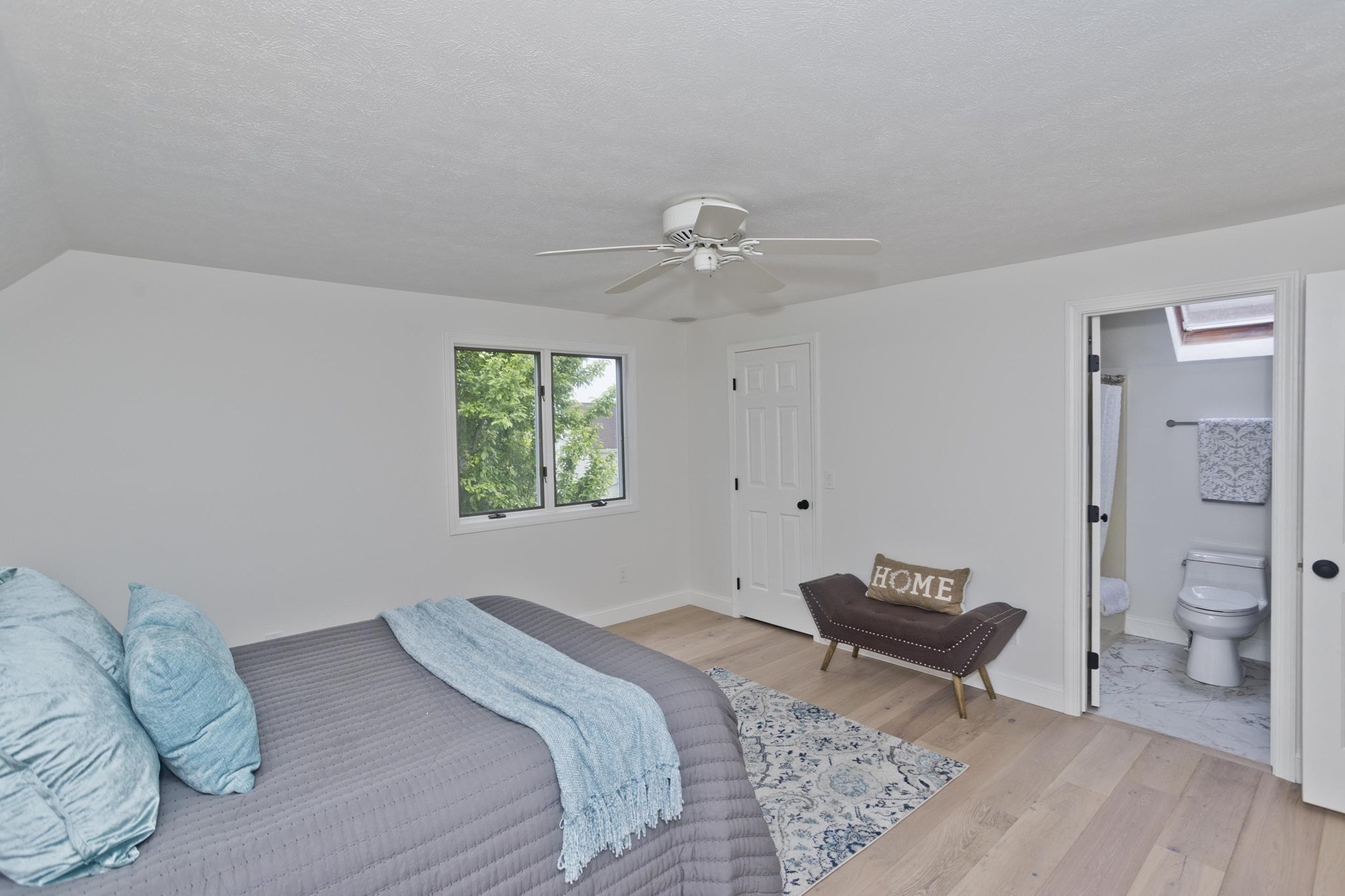 2205 Boston Road # C20 Property Photo 24