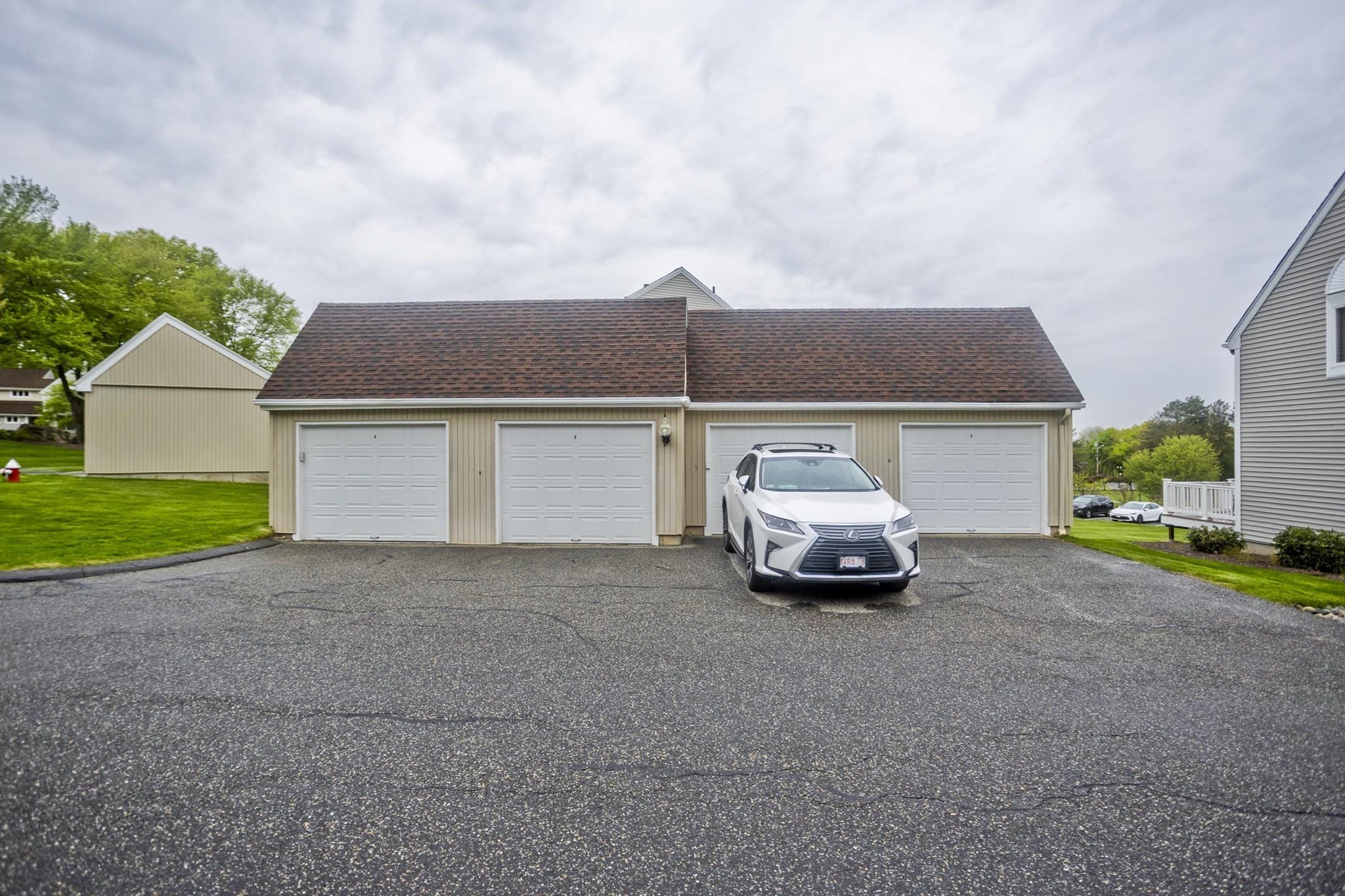 2205 Boston Road # C20 Property Photo 35