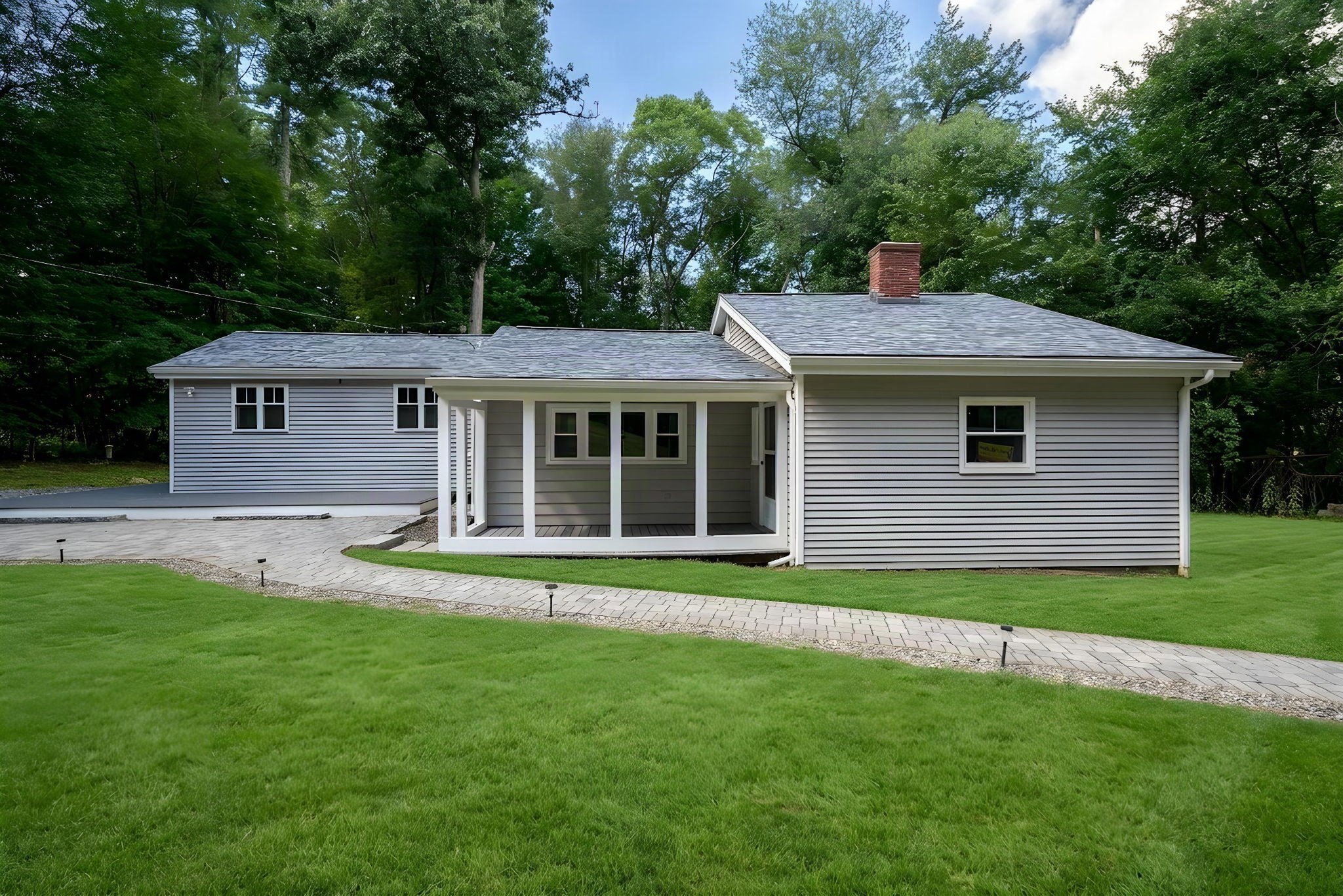 23 Woodbury Rd Property Photo 1