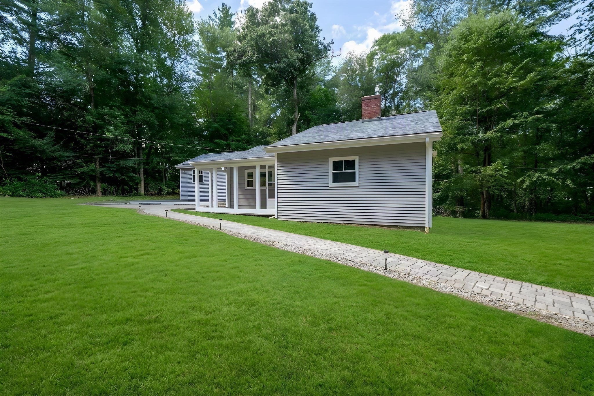 23 Woodbury Rd Property Photo 5