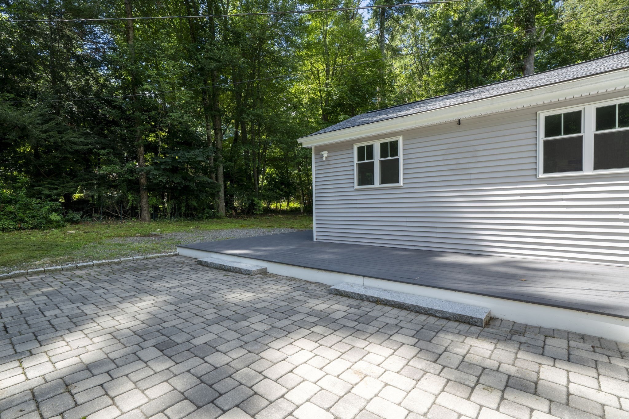 23 Woodbury Rd Property Photo 6