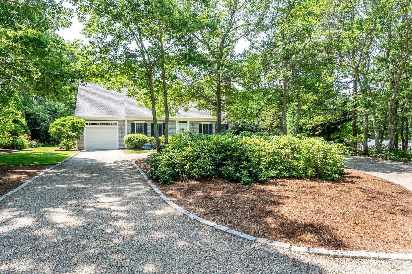 8 Macandrew Dr Property Photo 2