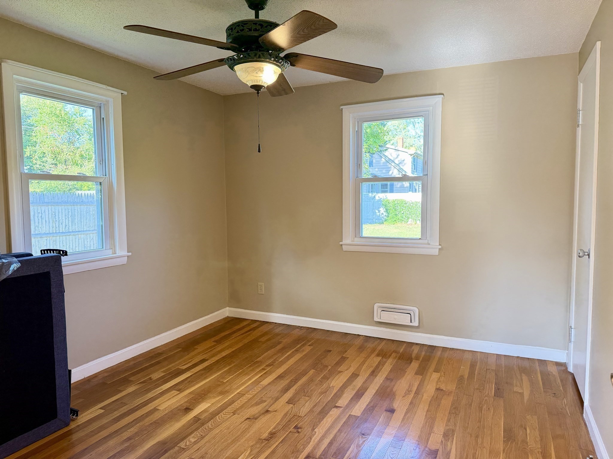 133 Denwall Dr Property Photo 16