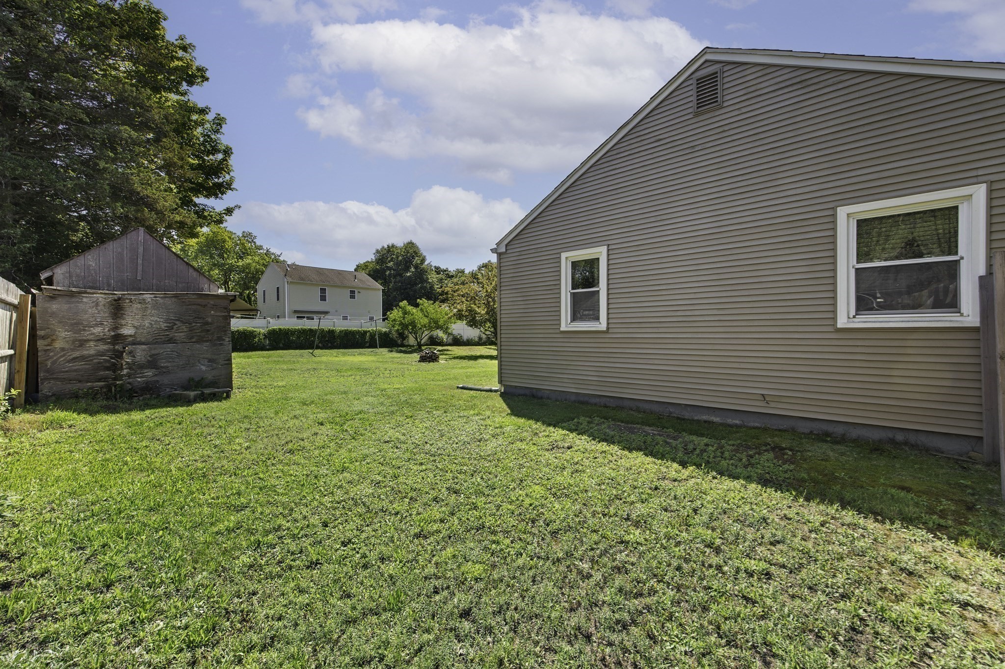 133 Denwall Dr Property Photo 17