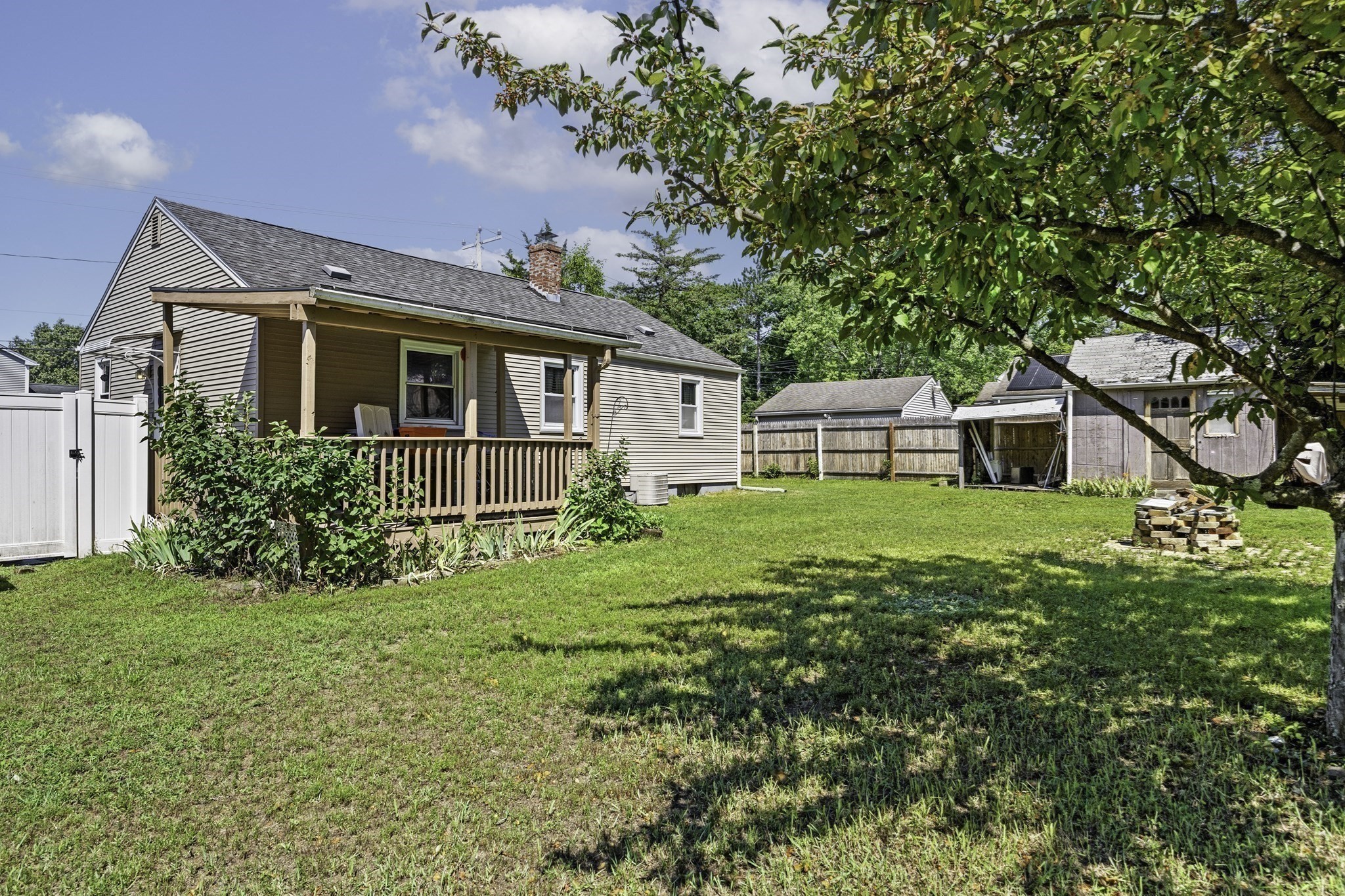 133 Denwall Dr Property Photo 20
