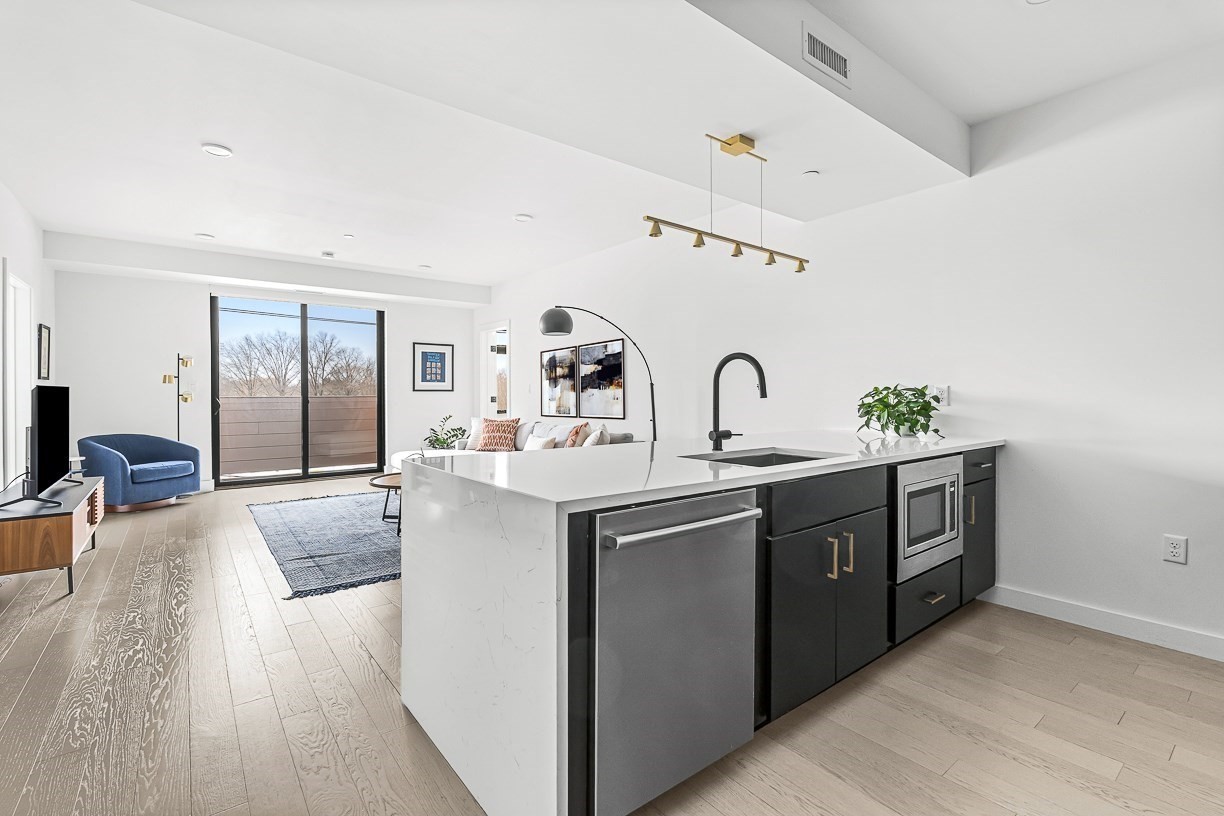 395 Alewife Brook Parkway # 3h Property Photo 4