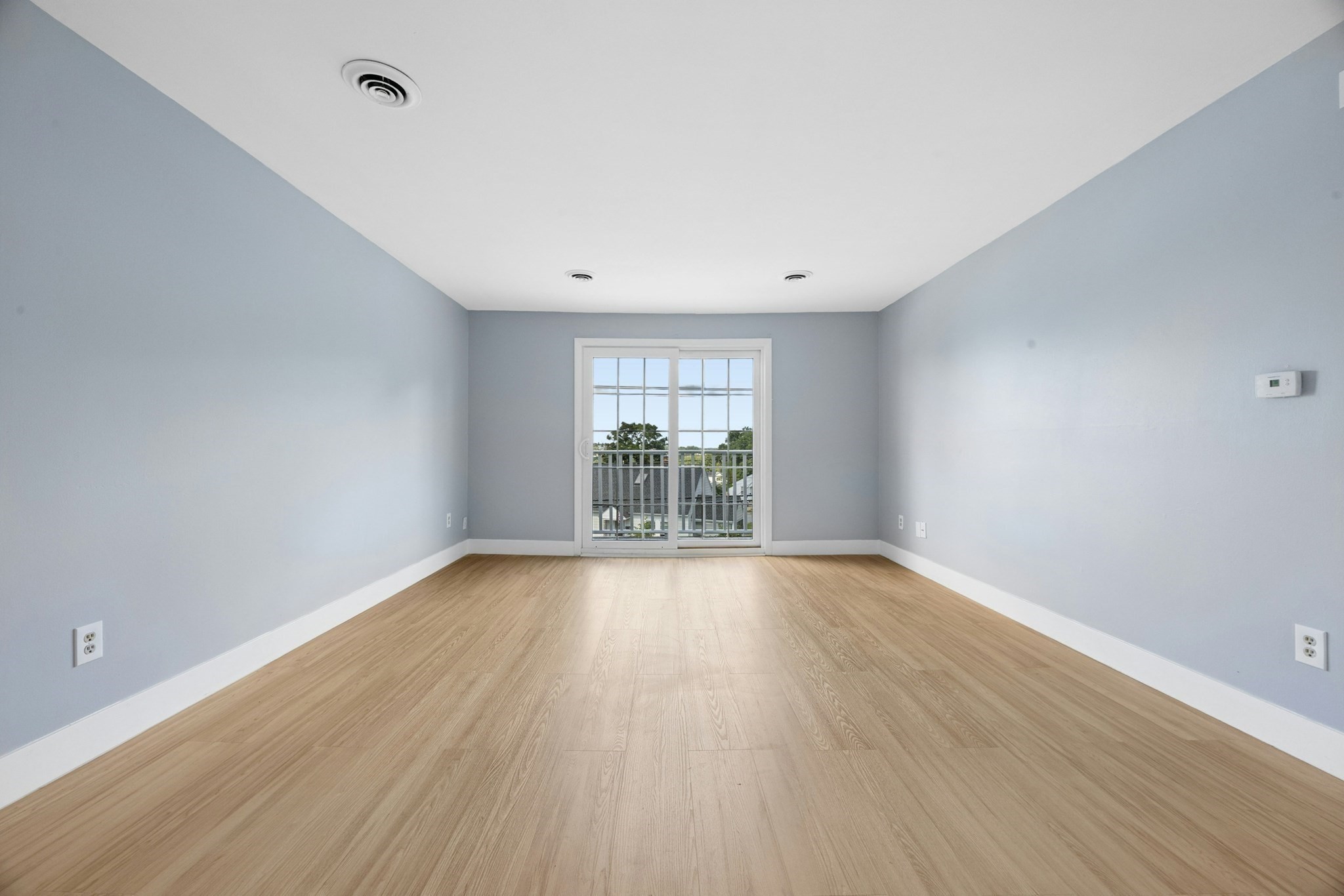 244 Mount Vernon St # 9 Property Photo 3