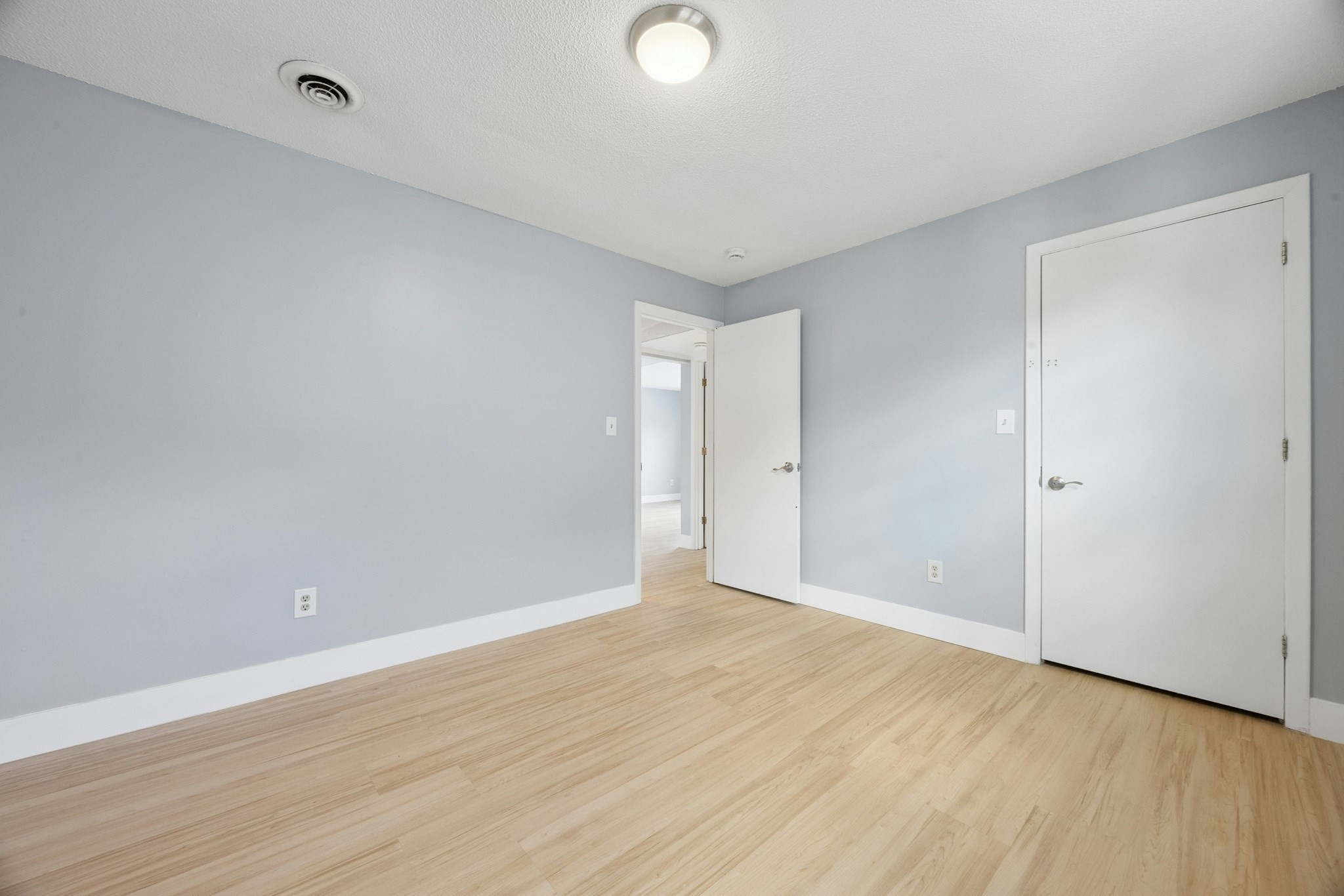 244 Mount Vernon St # 9 Property Photo 21