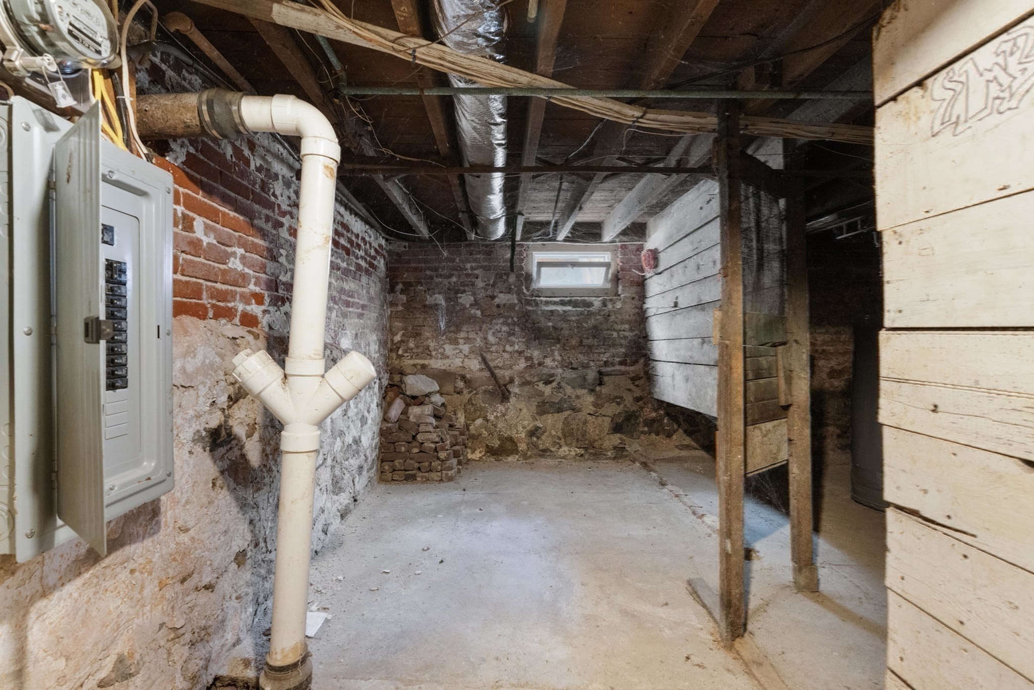 17 Ward St Property Photo 15