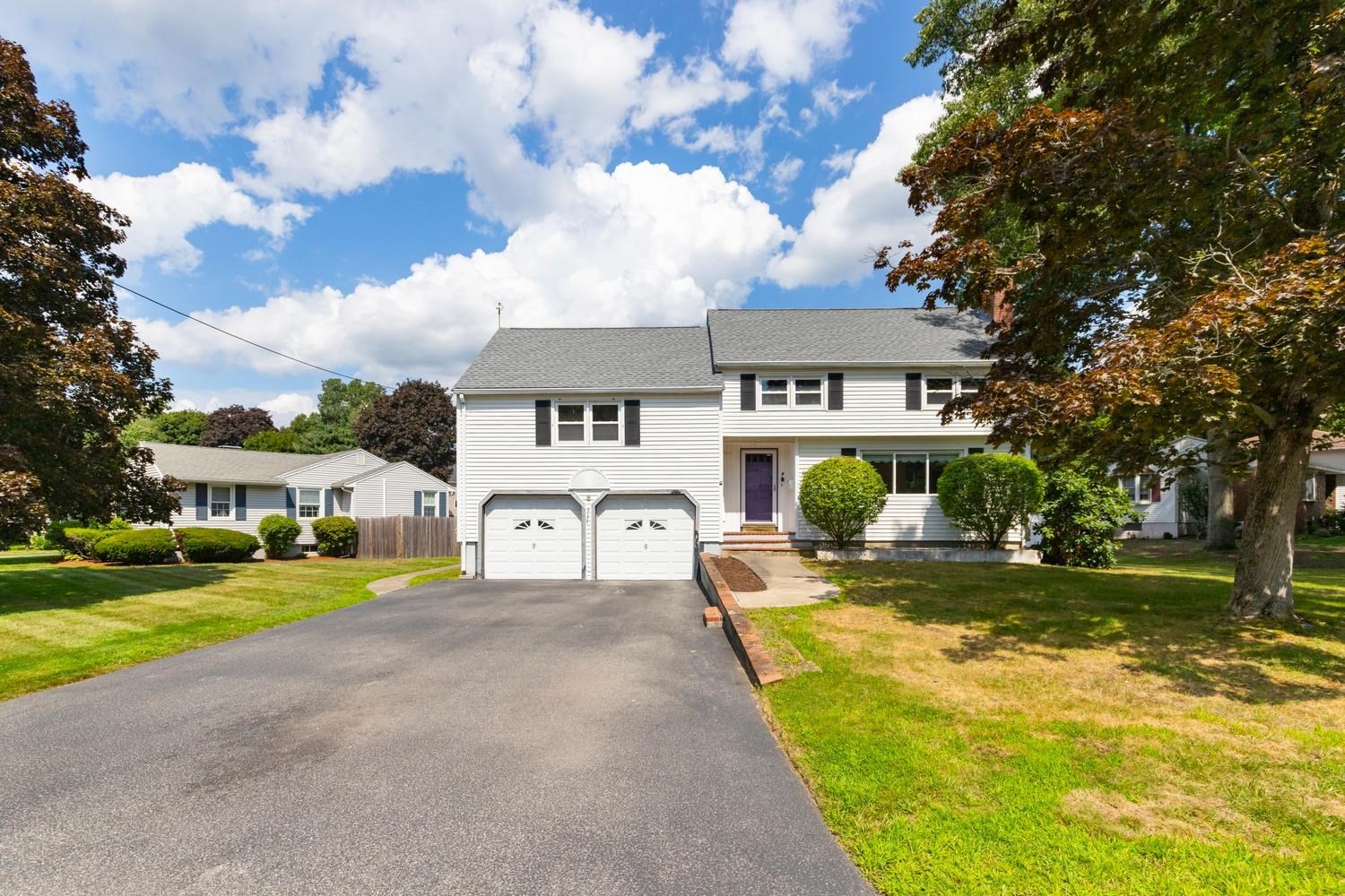 4 Mayflower Property Photo 2