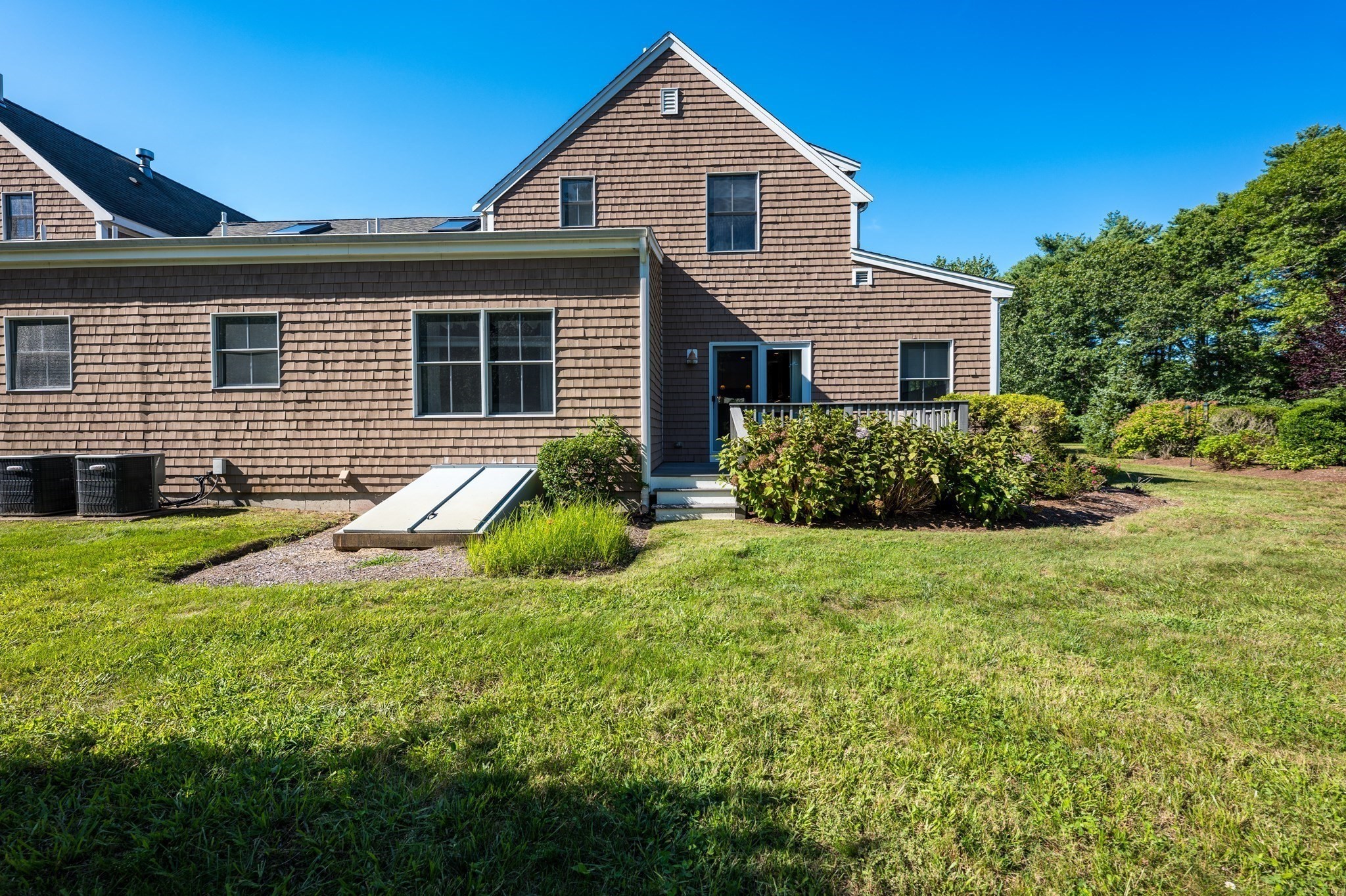 20 Hathaway Pond Circle # 20 Property Photo 4
