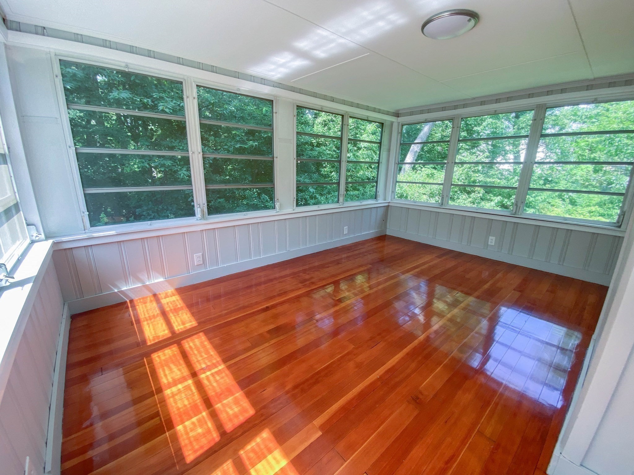 27 Cole Terrace Property Photo 6