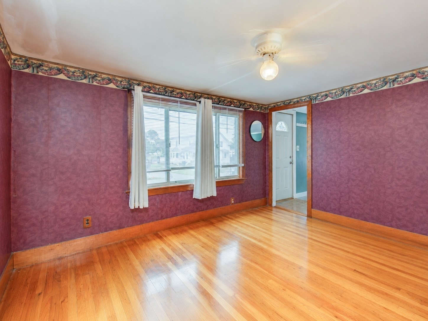 119 Lawrence St Property Photo 19