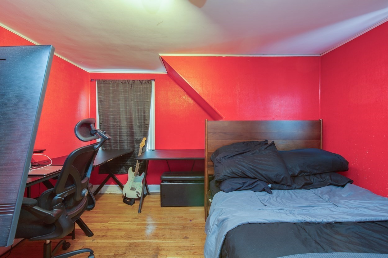 119 Lawrence St Property Photo 24
