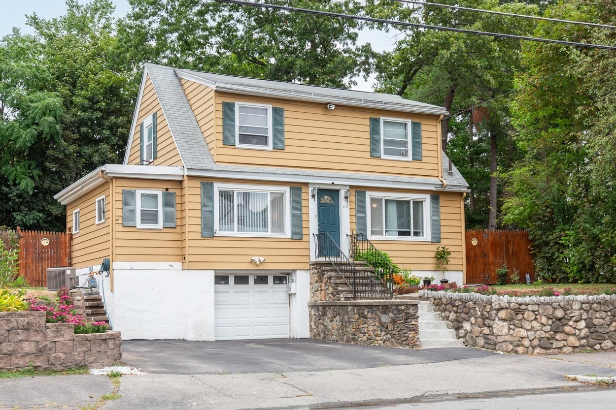 119 Lawrence St Property Photo 32