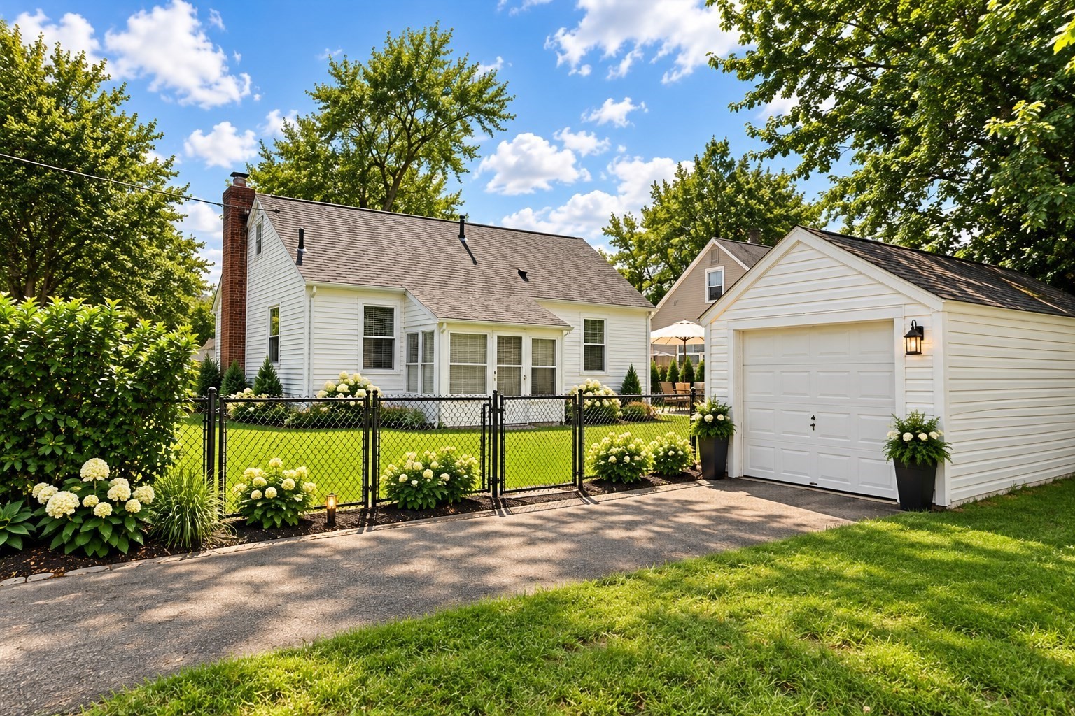 61 Russell Street Property Photo 4
