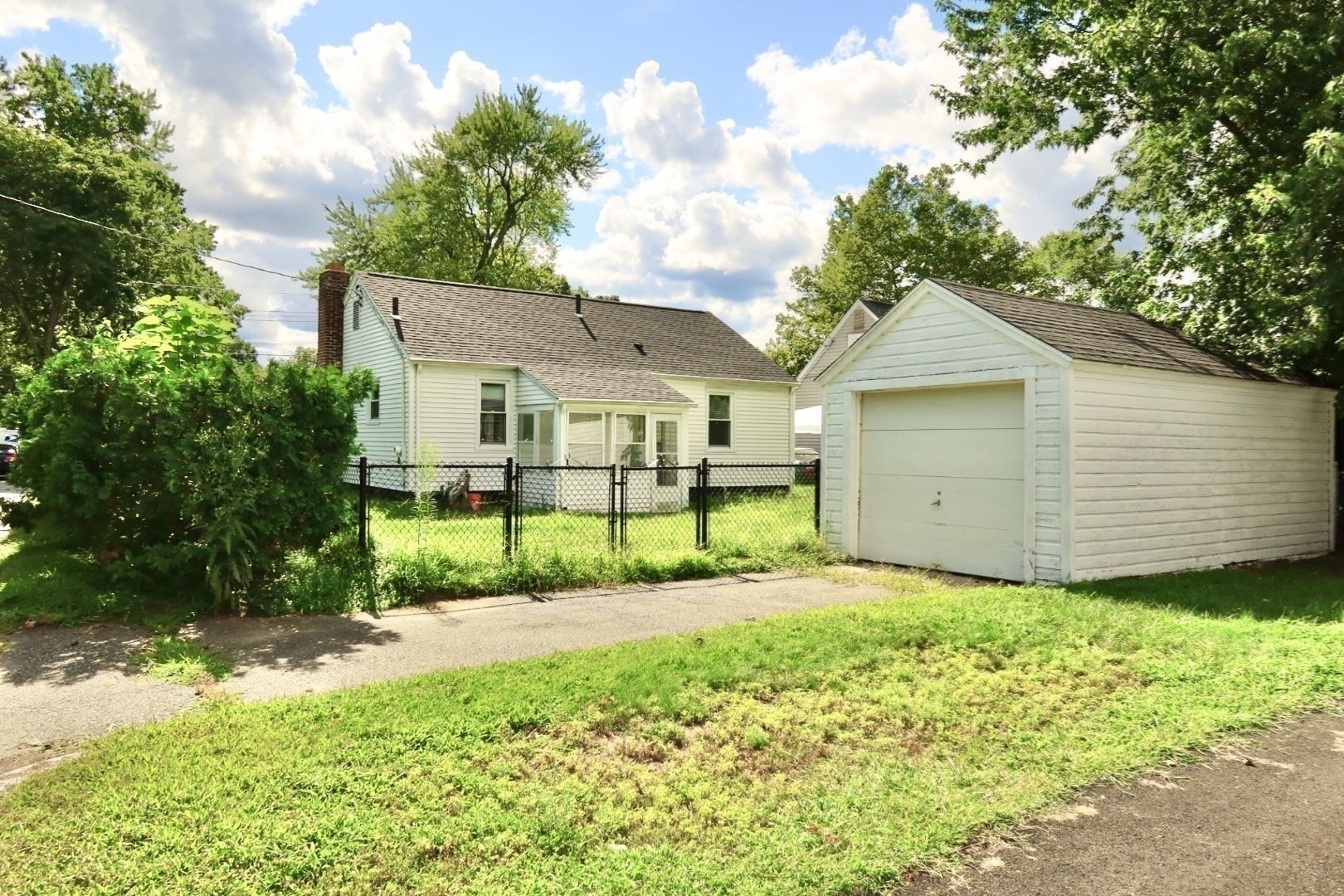 61 Russell Street Property Photo 5