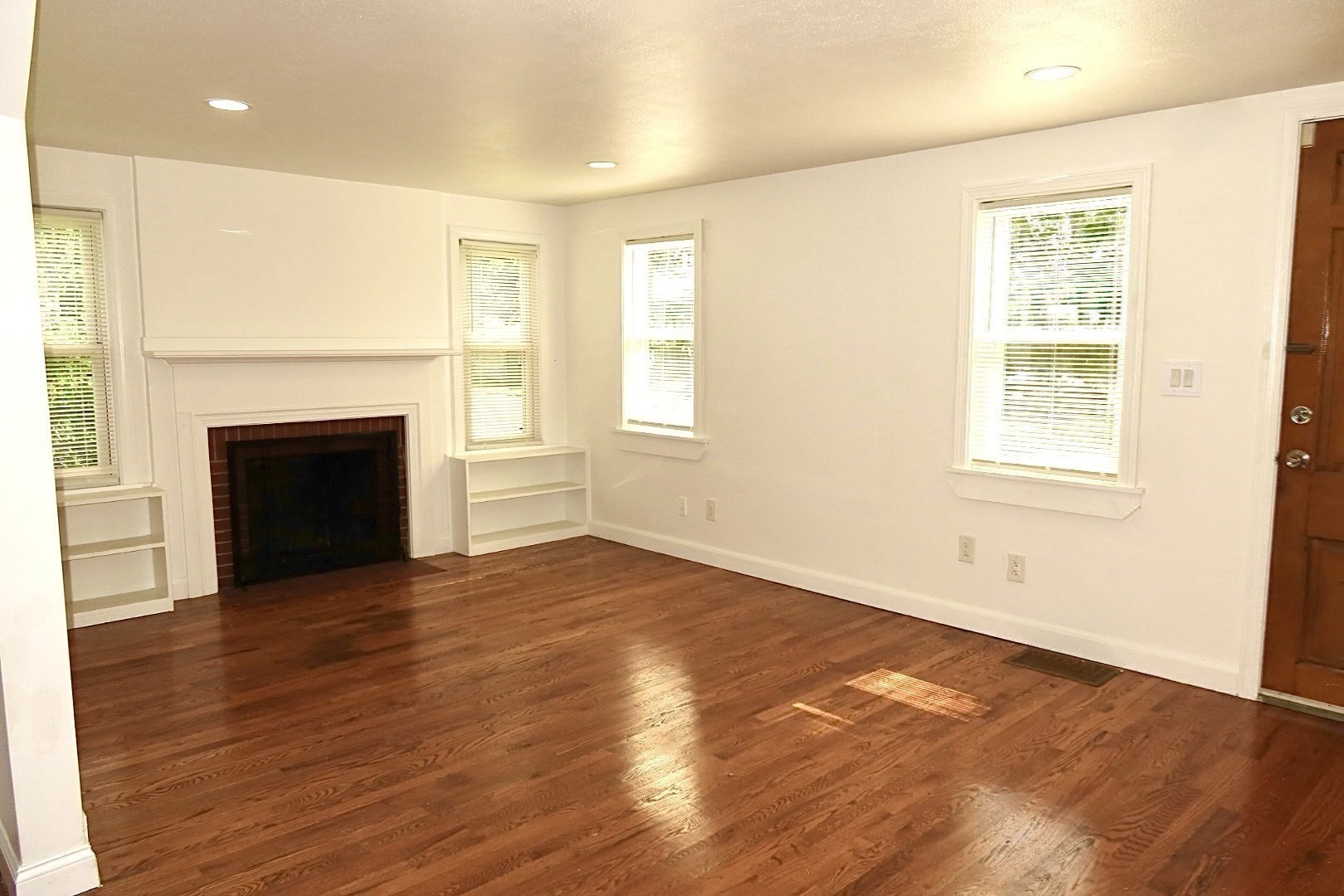 61 Russell Street Property Photo 10