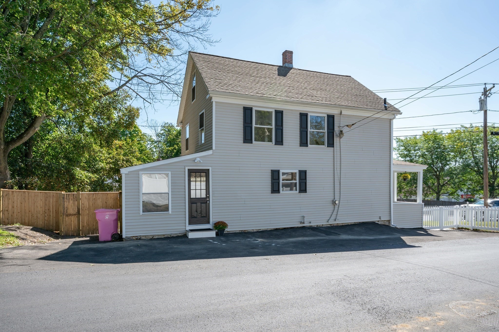 11 Millville St Property Photo 25