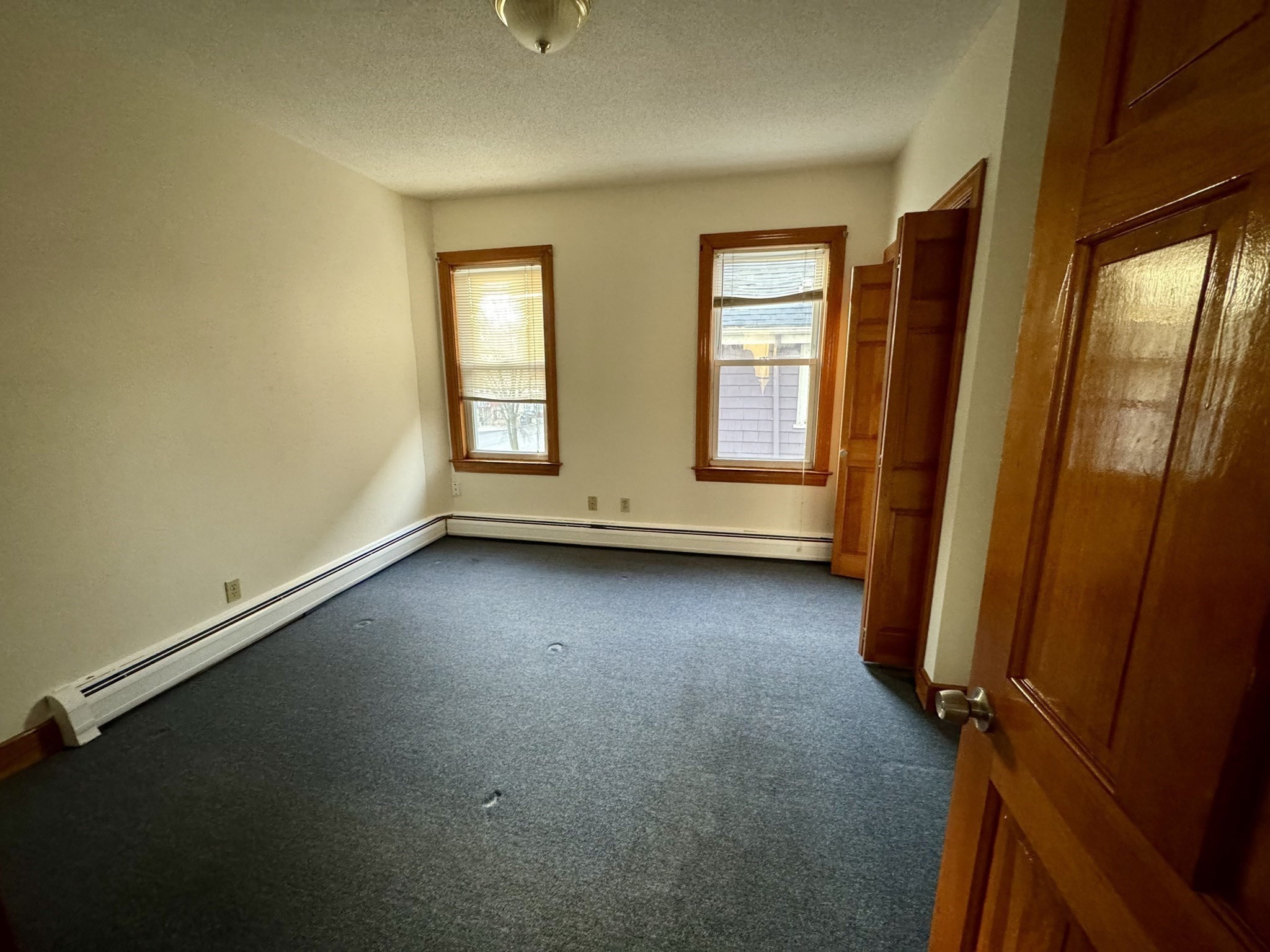 193 Belgrade # 2 Property Photo 5